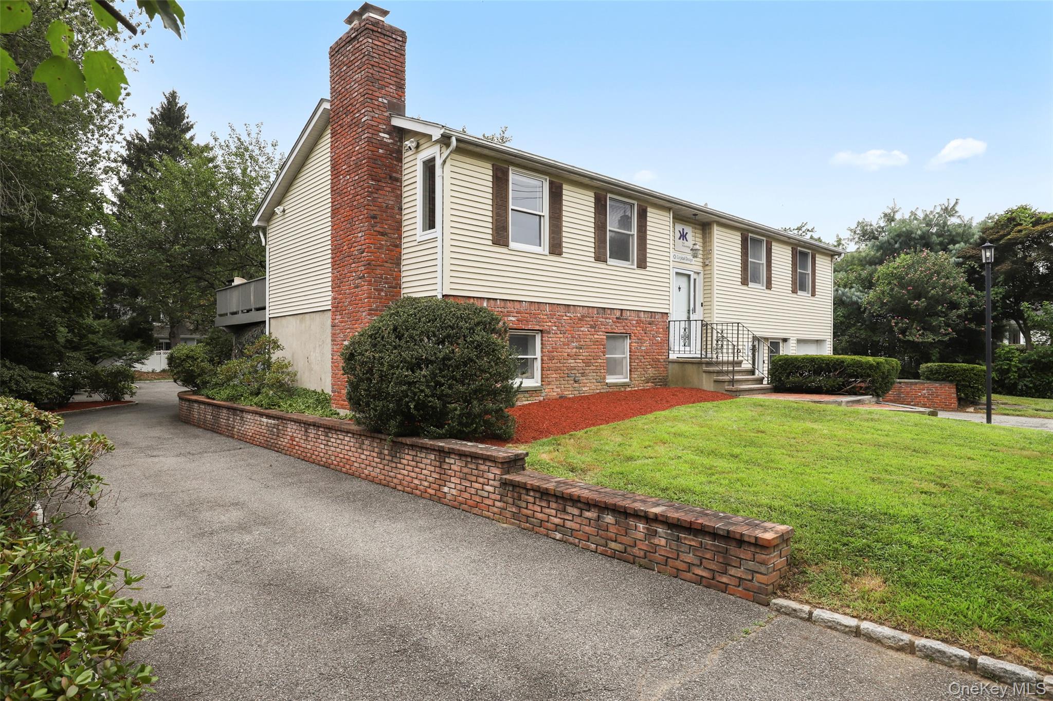 #3 photo, 3 Macdonald Avenue, Armonk , NY 10504