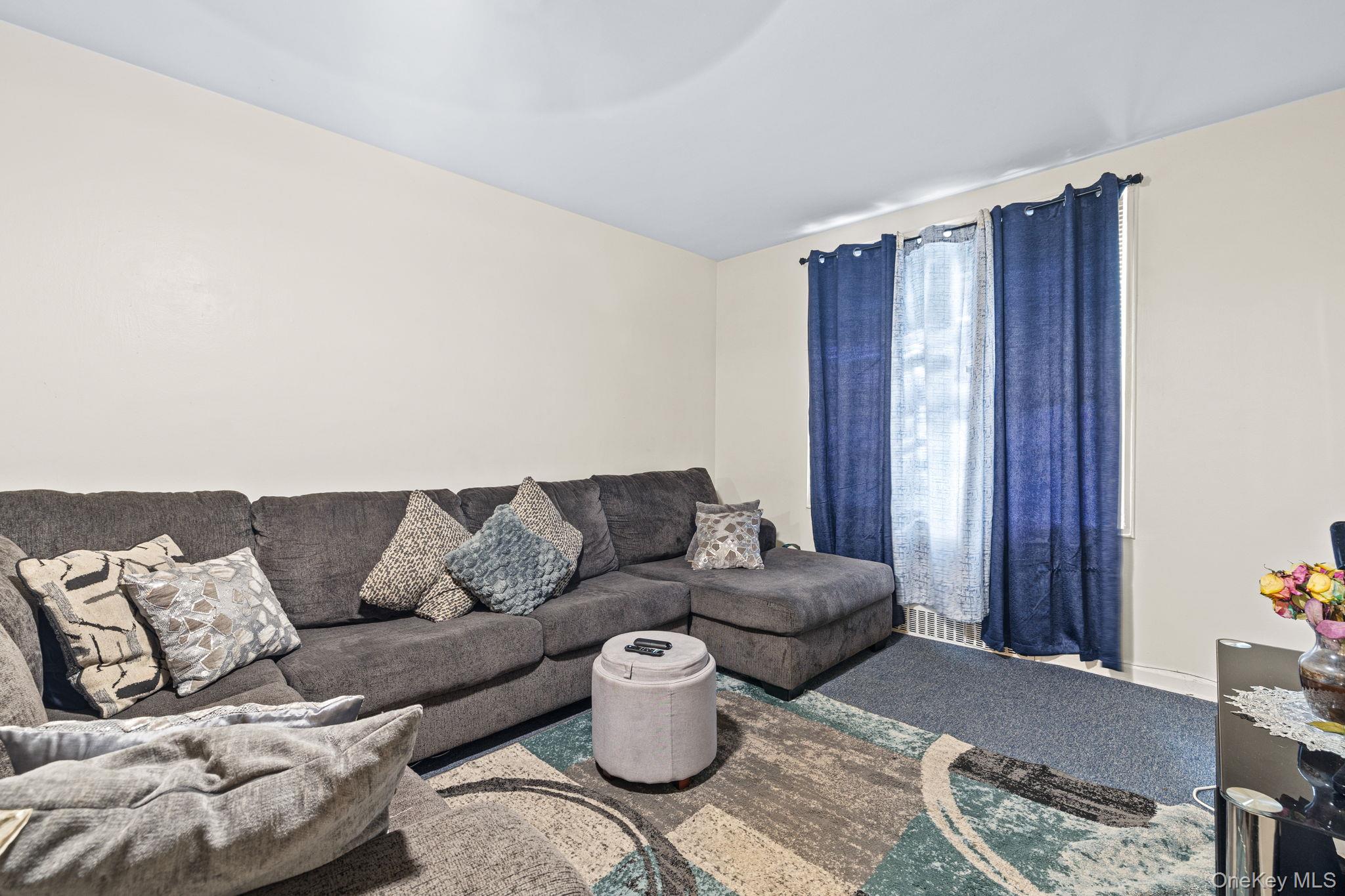 #12 photo, 2105 Wallace Avenue, ブロンクス区 Bronx , NY 10462