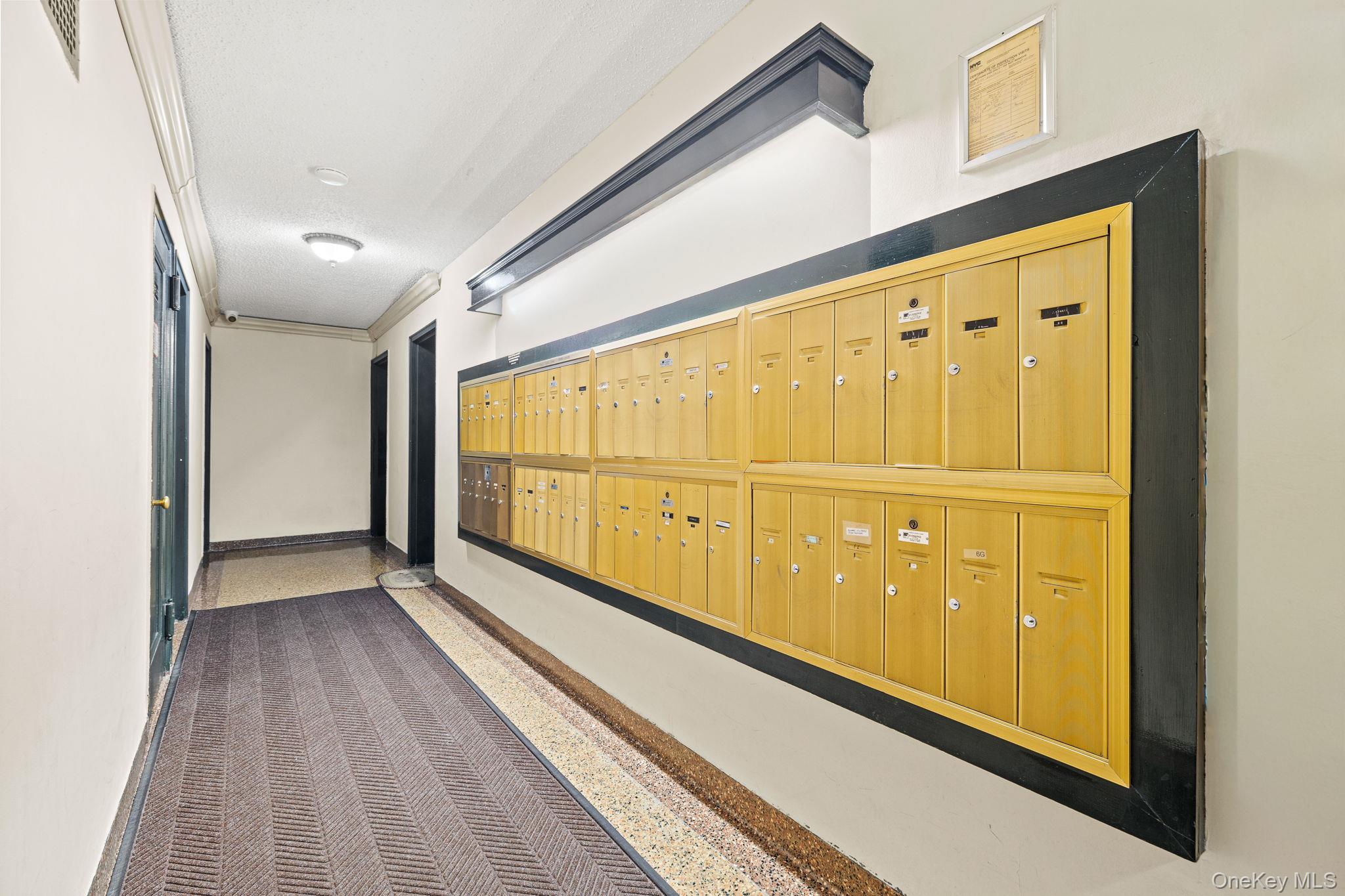 #5 photo, 2105 Wallace Avenue, ブロンクス区 Bronx , NY 10462