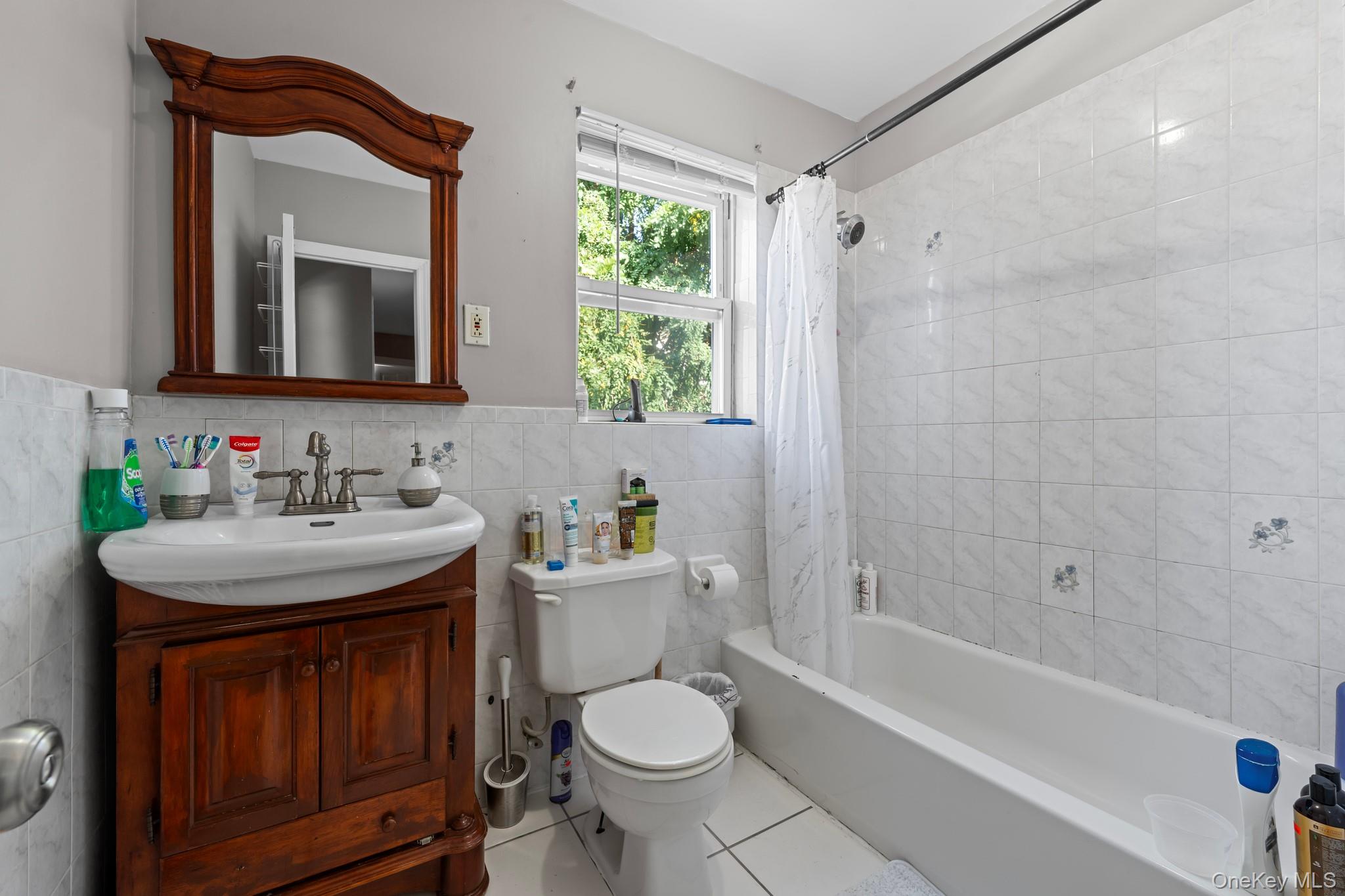 #20 photo, 11243 Colfax Street, Queens Village , NY 11429