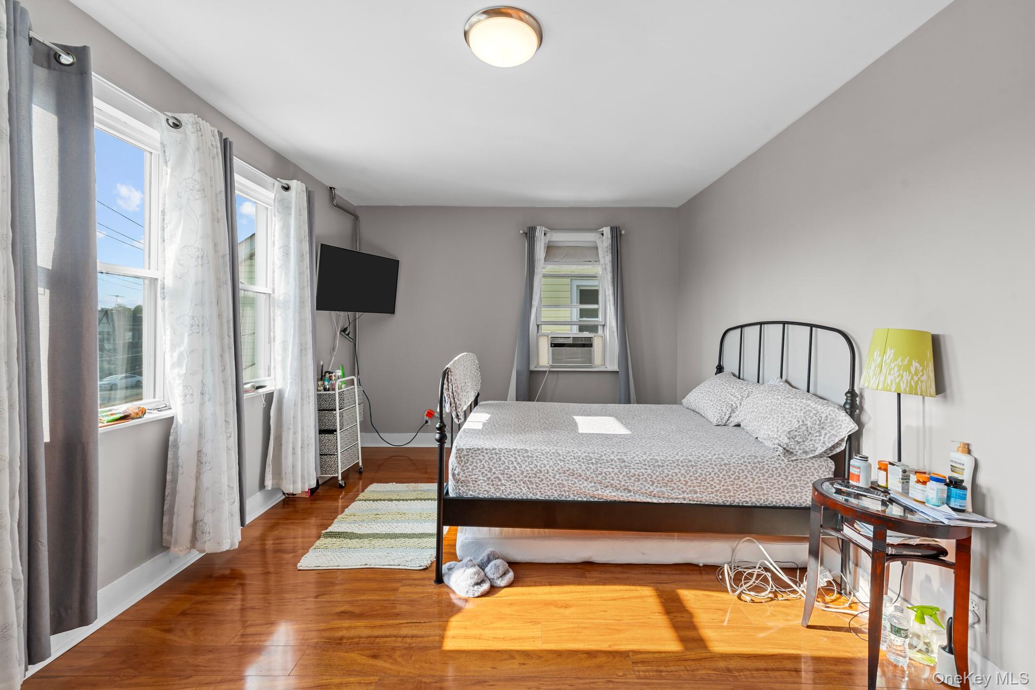 #4 photo, 11243 Colfax Street, Queens Village , NY 11429