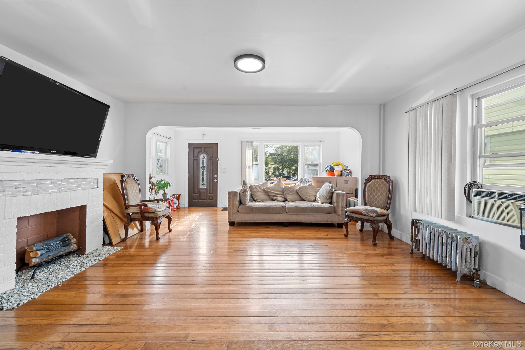 #7 photo, 11243 Colfax Street, Queens Village , NY 11429