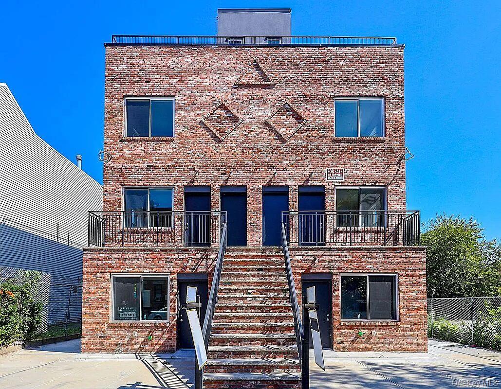 #1 photo, 105 Wyona Street, Brooklyn , NY 11207