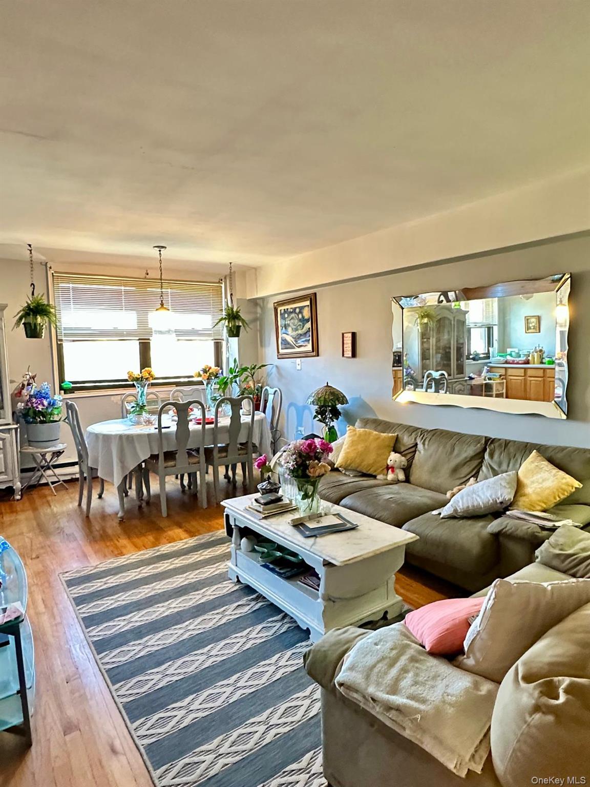 #7 photo, 99-35 59 Avenue, クイーンズ区 Corona , NY 11368