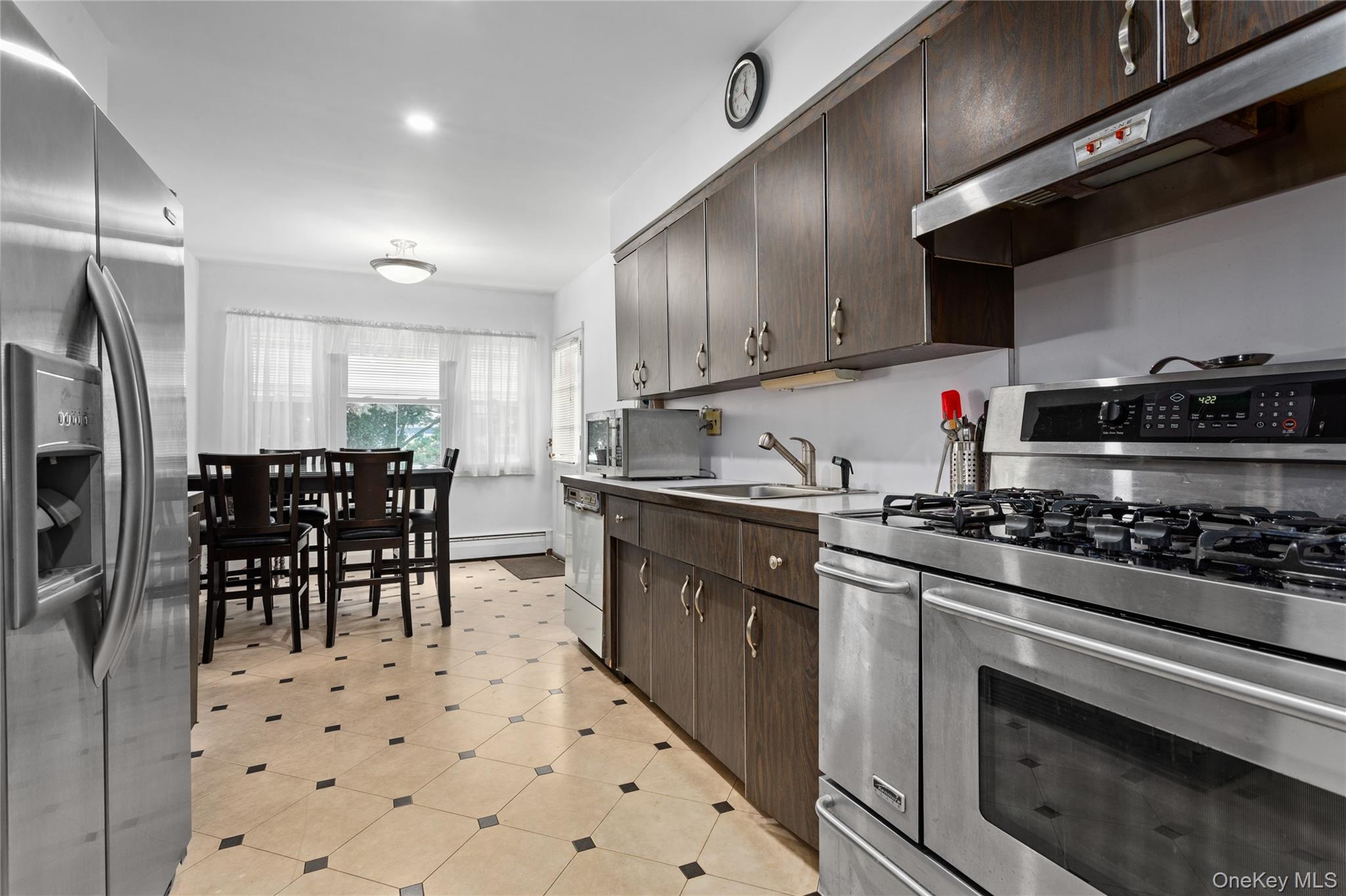 #12 photo, 89 Parkview Place, ナッソー郡 Malverne , NY 11565