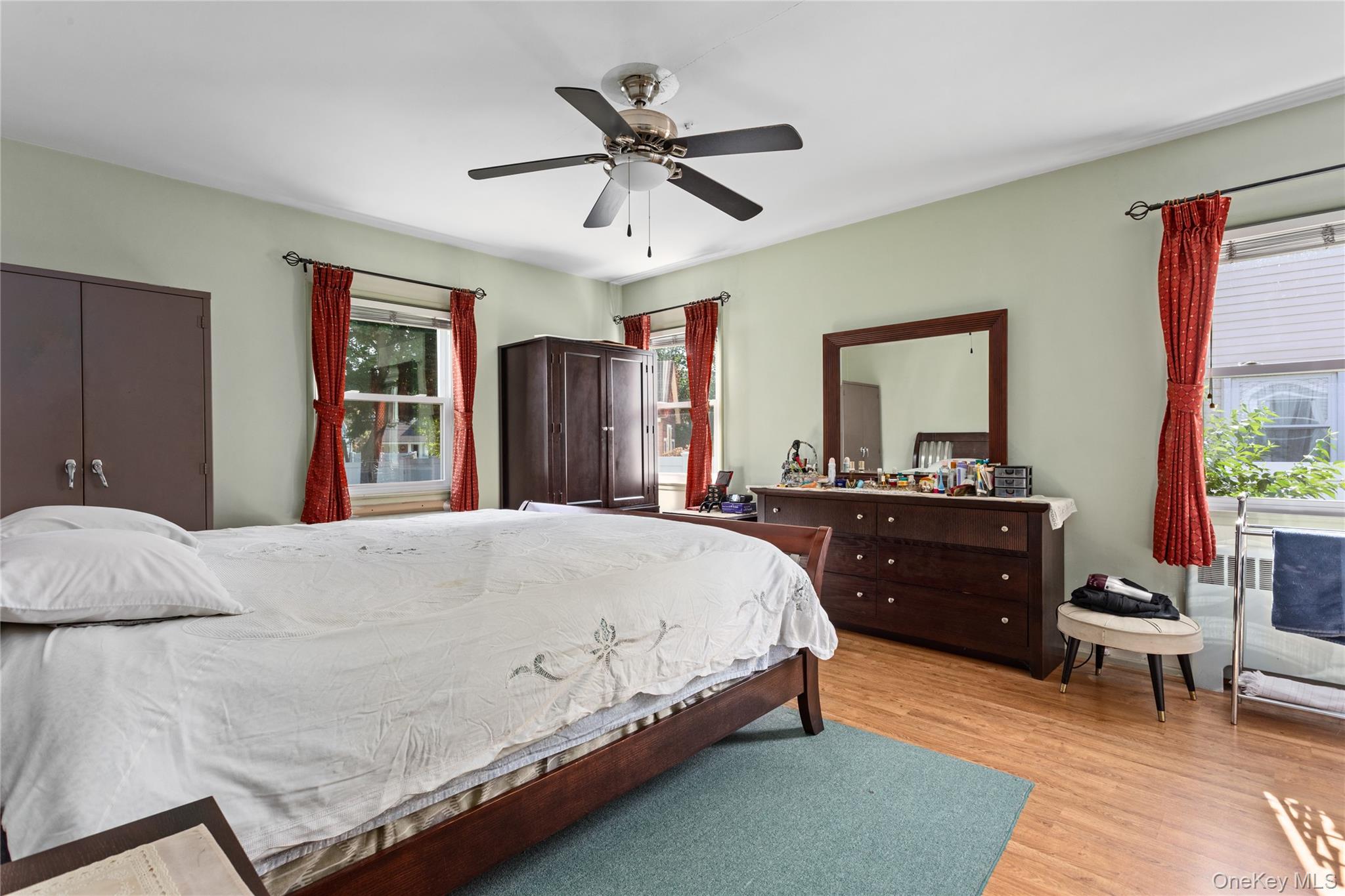 #18 photo, 89 Parkview Place, ナッソー郡 Malverne , NY 11565