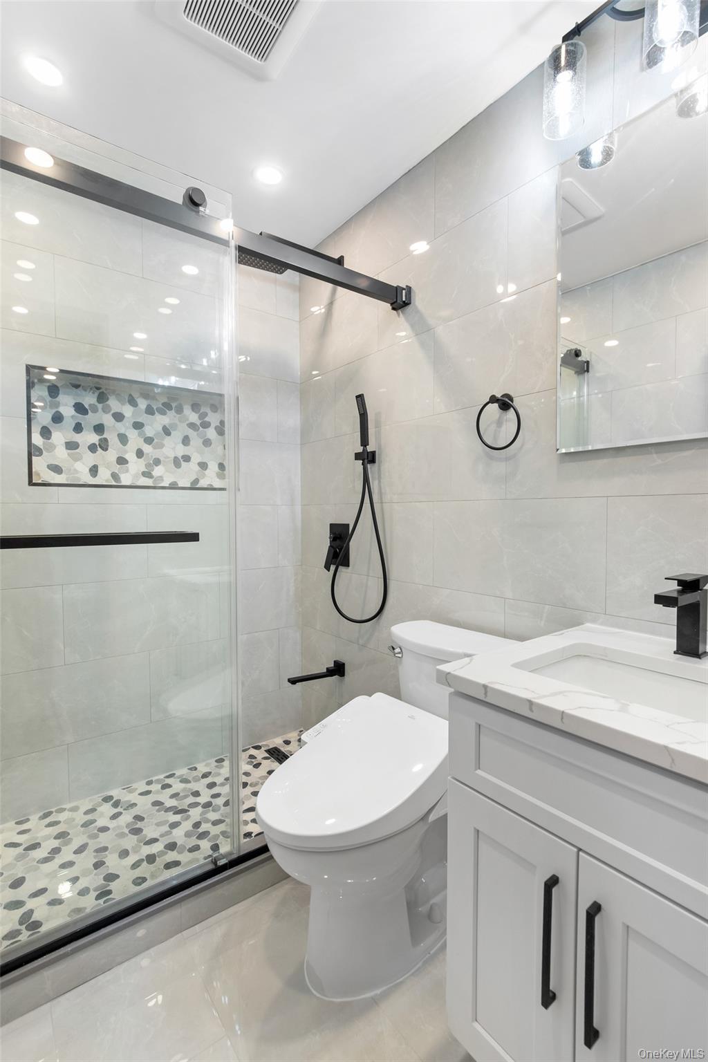 #5 photo, 36-26 216th Street, Bayside , NY 11361