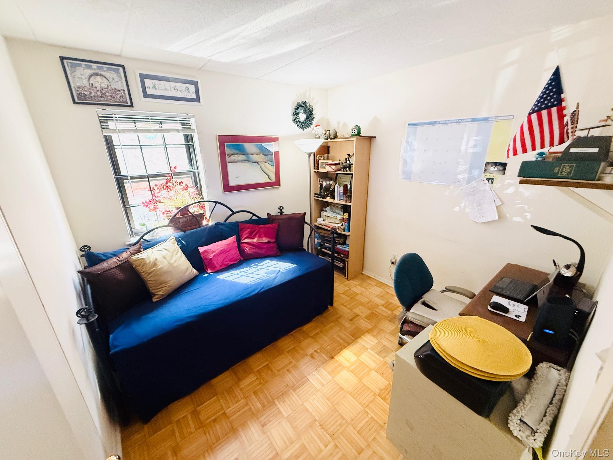 #5 photo, 68-09 242nd Street, Little Neck , NY 11362