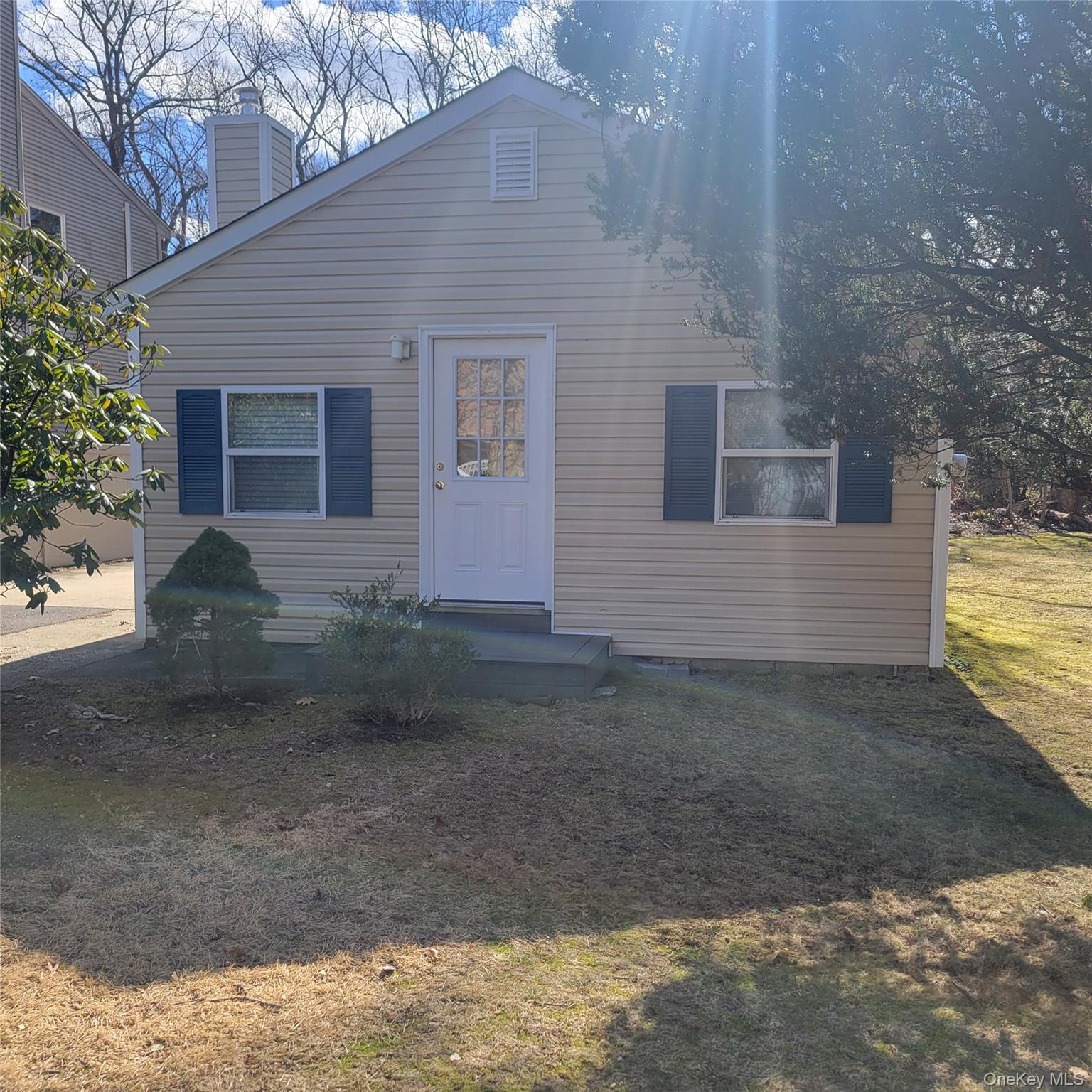 #1 photo, 72 Rutgers Lane, سوفولك Greenlawn , NY 11743