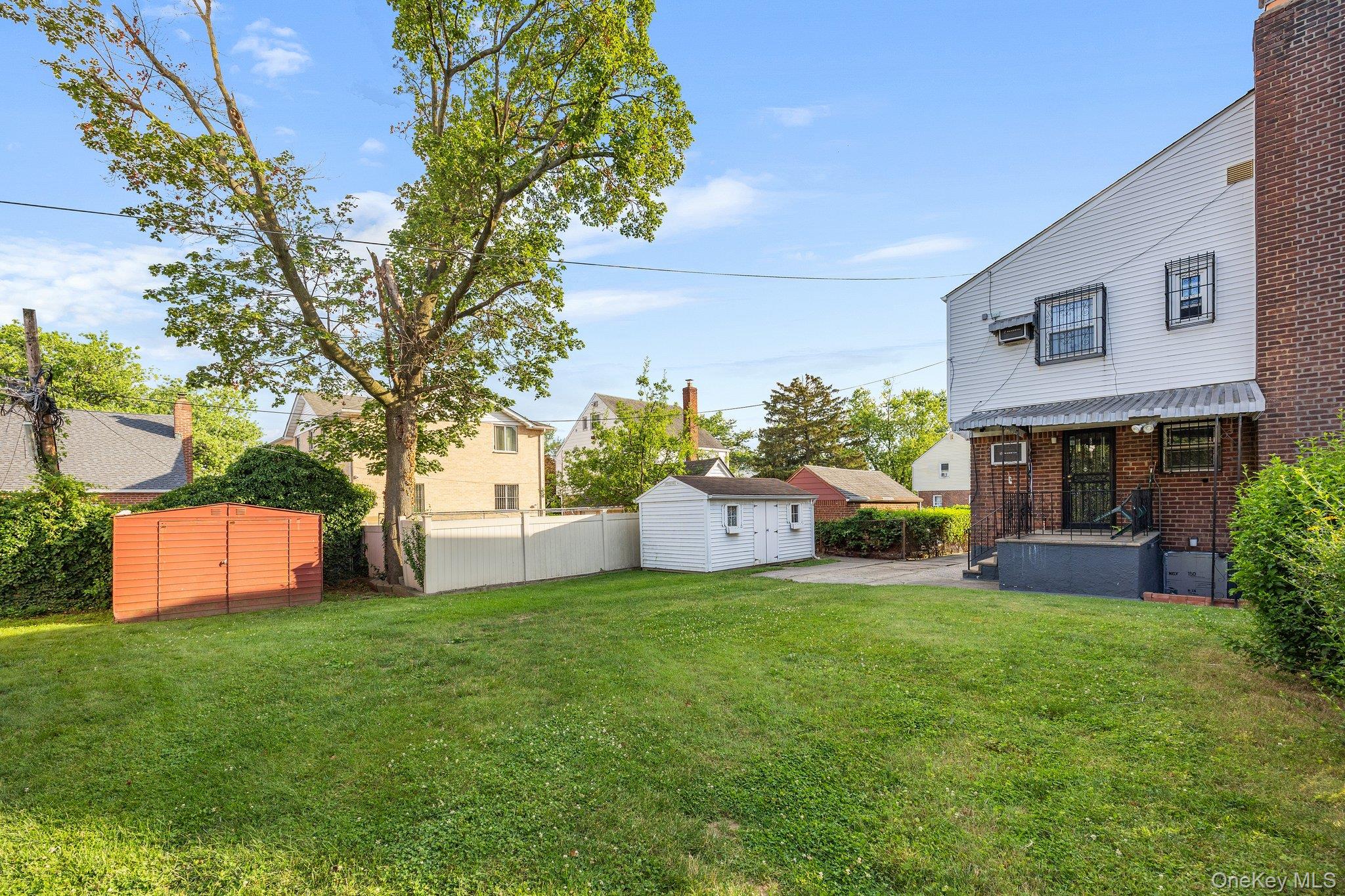 #6 photo, 61-31 182nd Street, Fresh Meadows , NY 11365