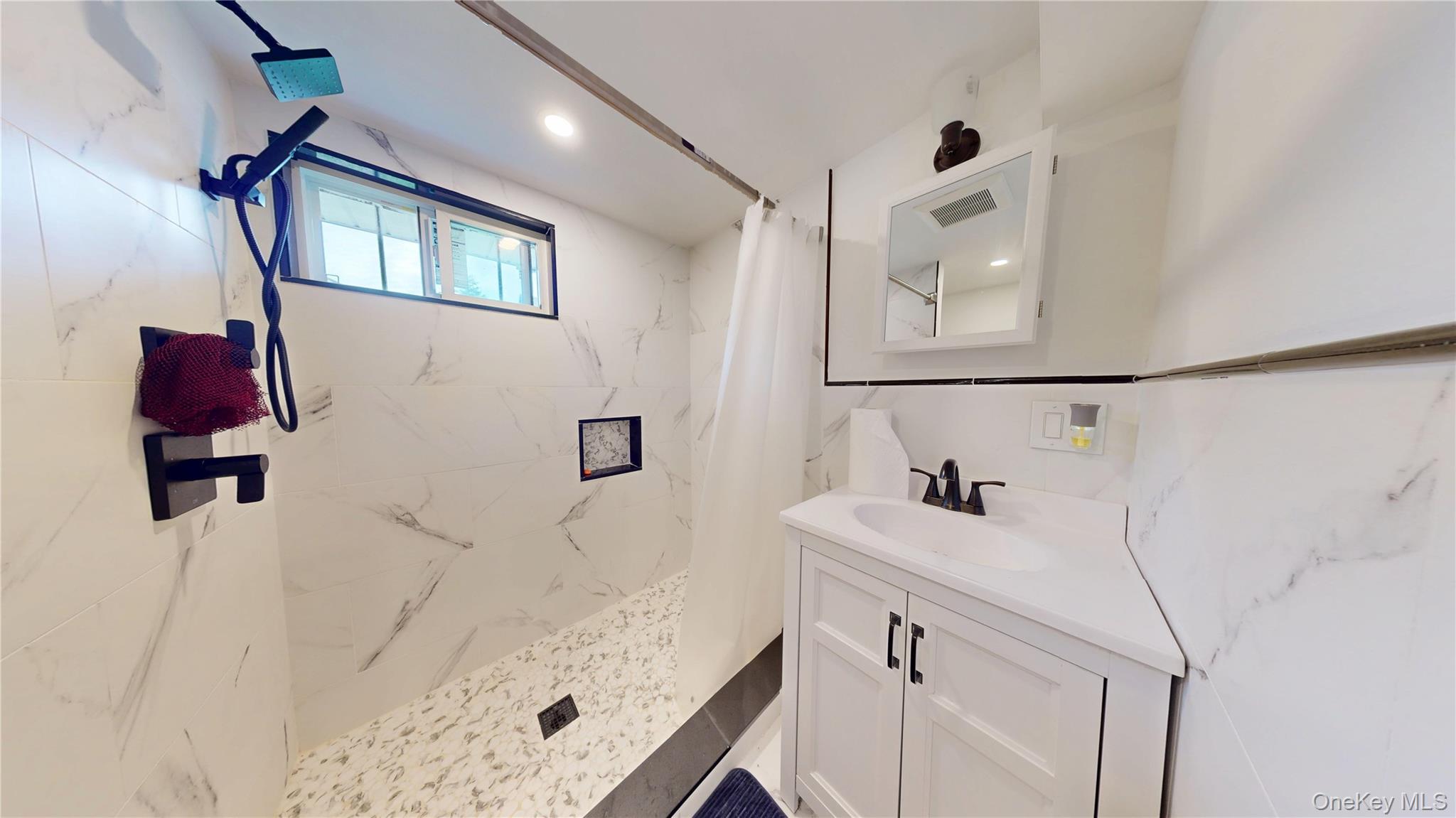 #16 photo, 387 Westchester Avenue, Tuckahoe , NY 10707