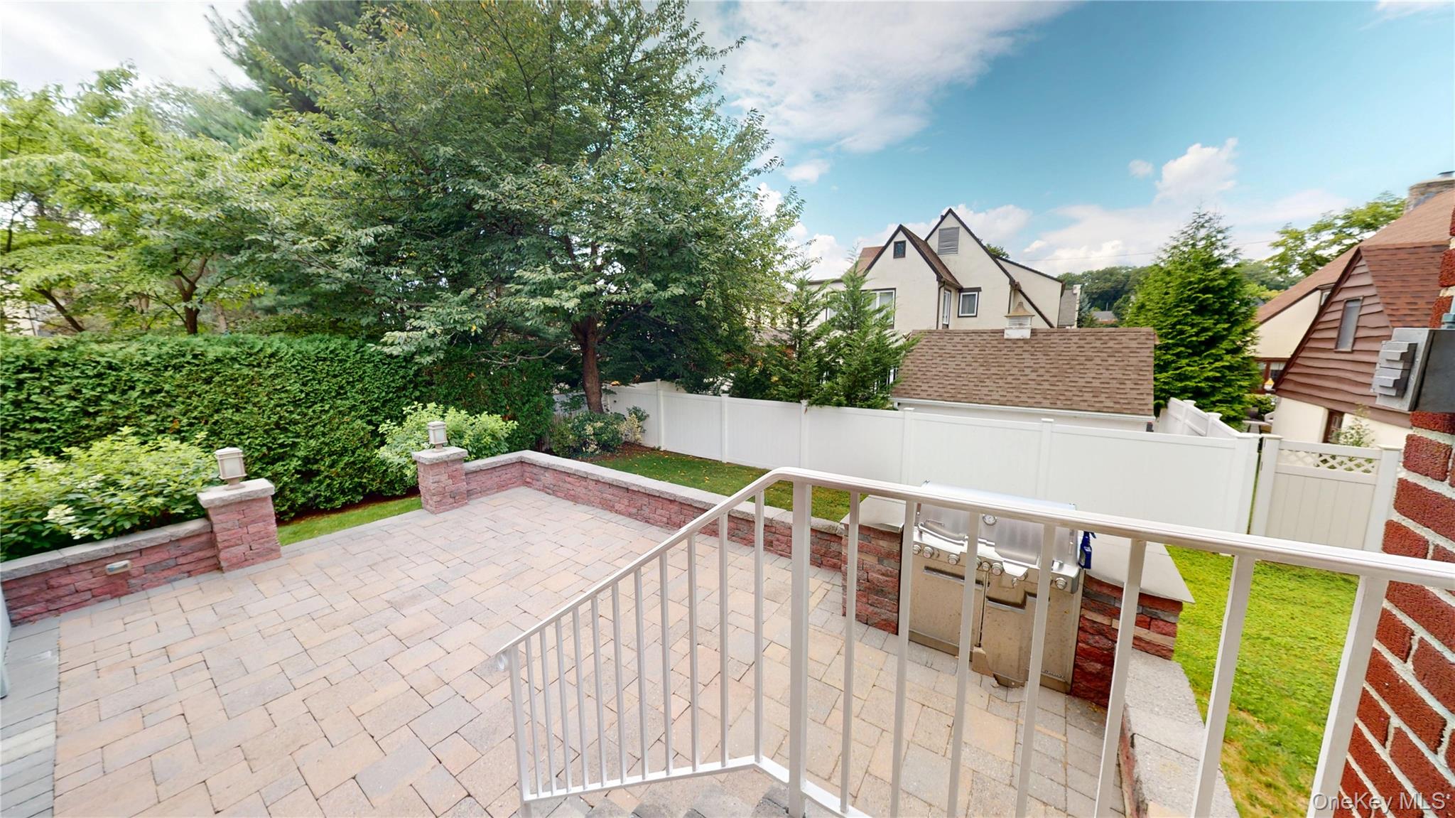 #5 photo, 387 Westchester Avenue, Tuckahoe , NY 10707