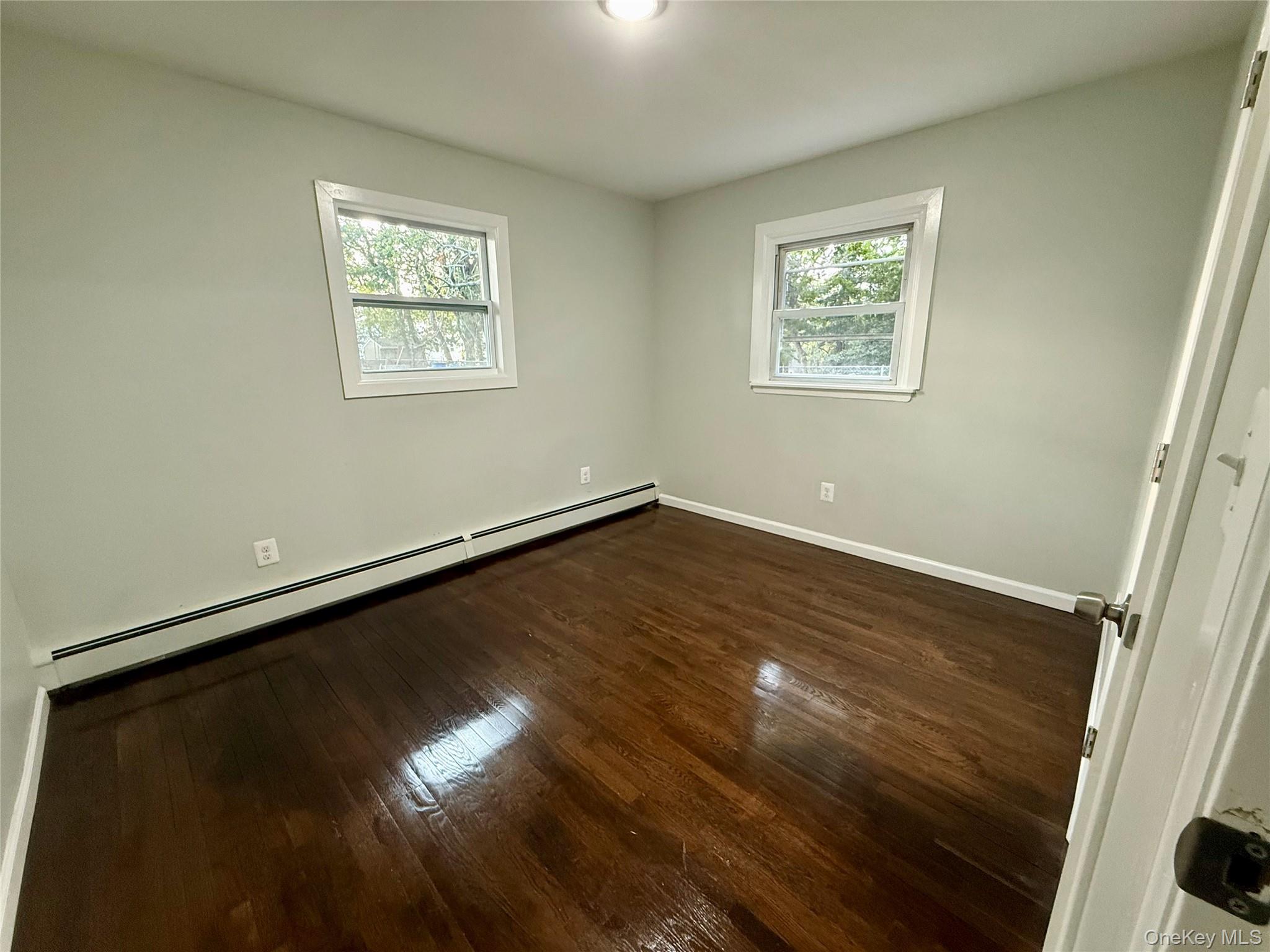 #18 photo, 9 Holt Street, Amityville , NY 11701