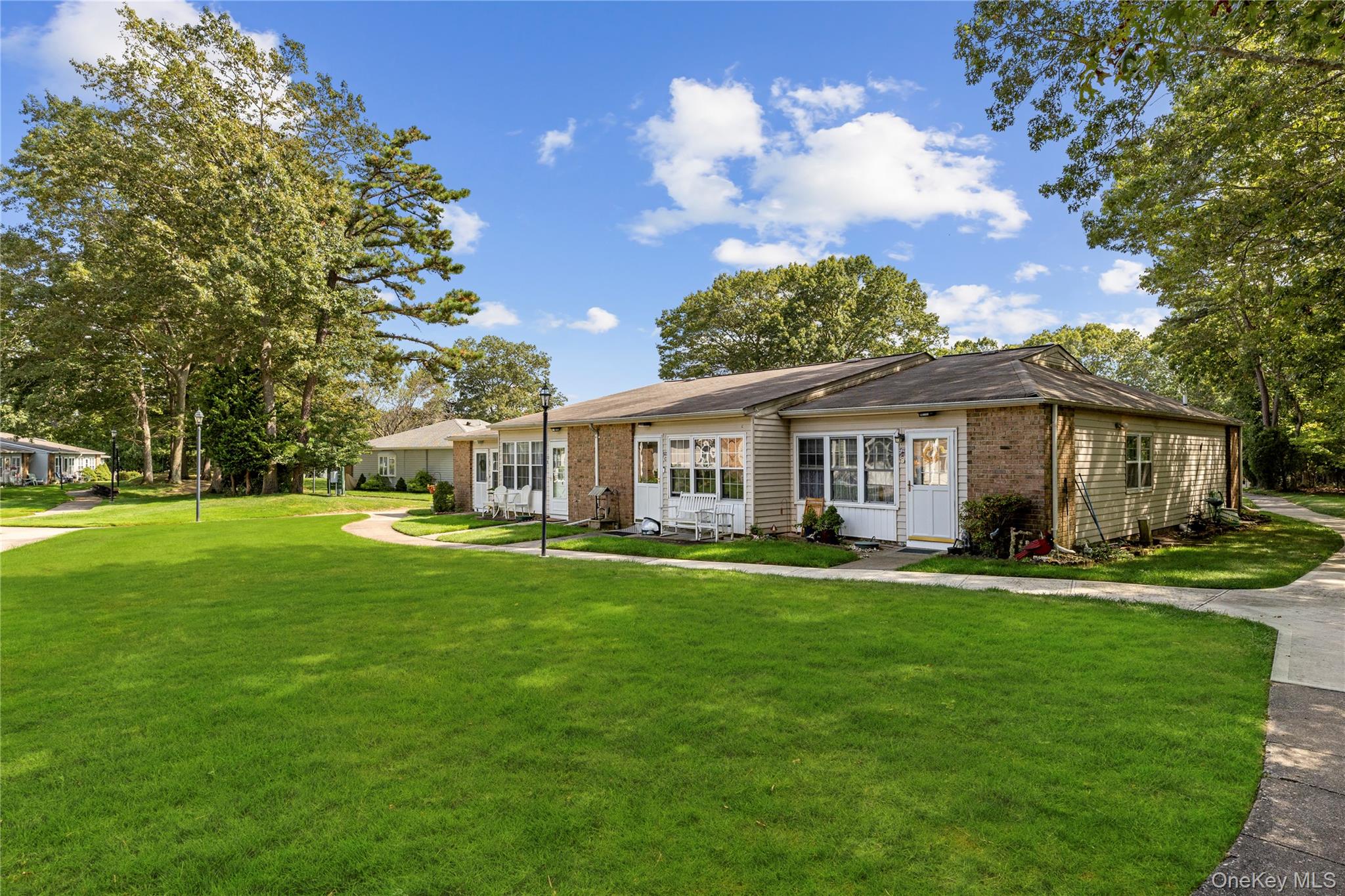 #1 photo, 423 Woodbridge Drive, Ridge , NY 11961