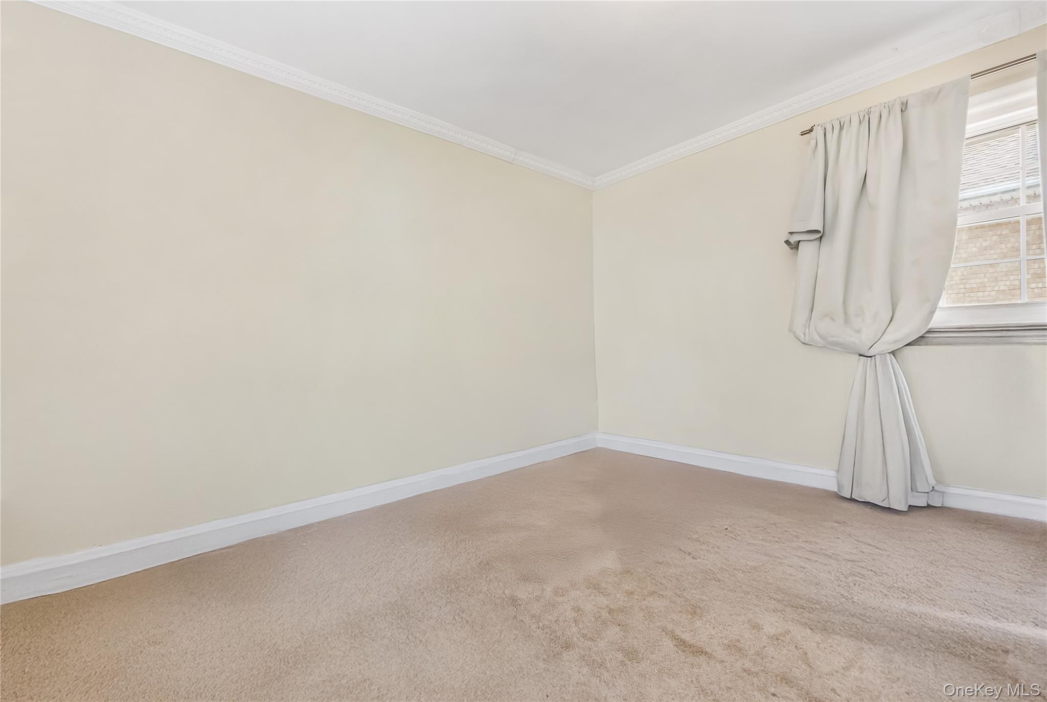 #16 photo, 76-27 175 Street, Fresh Meadows , NY 11366