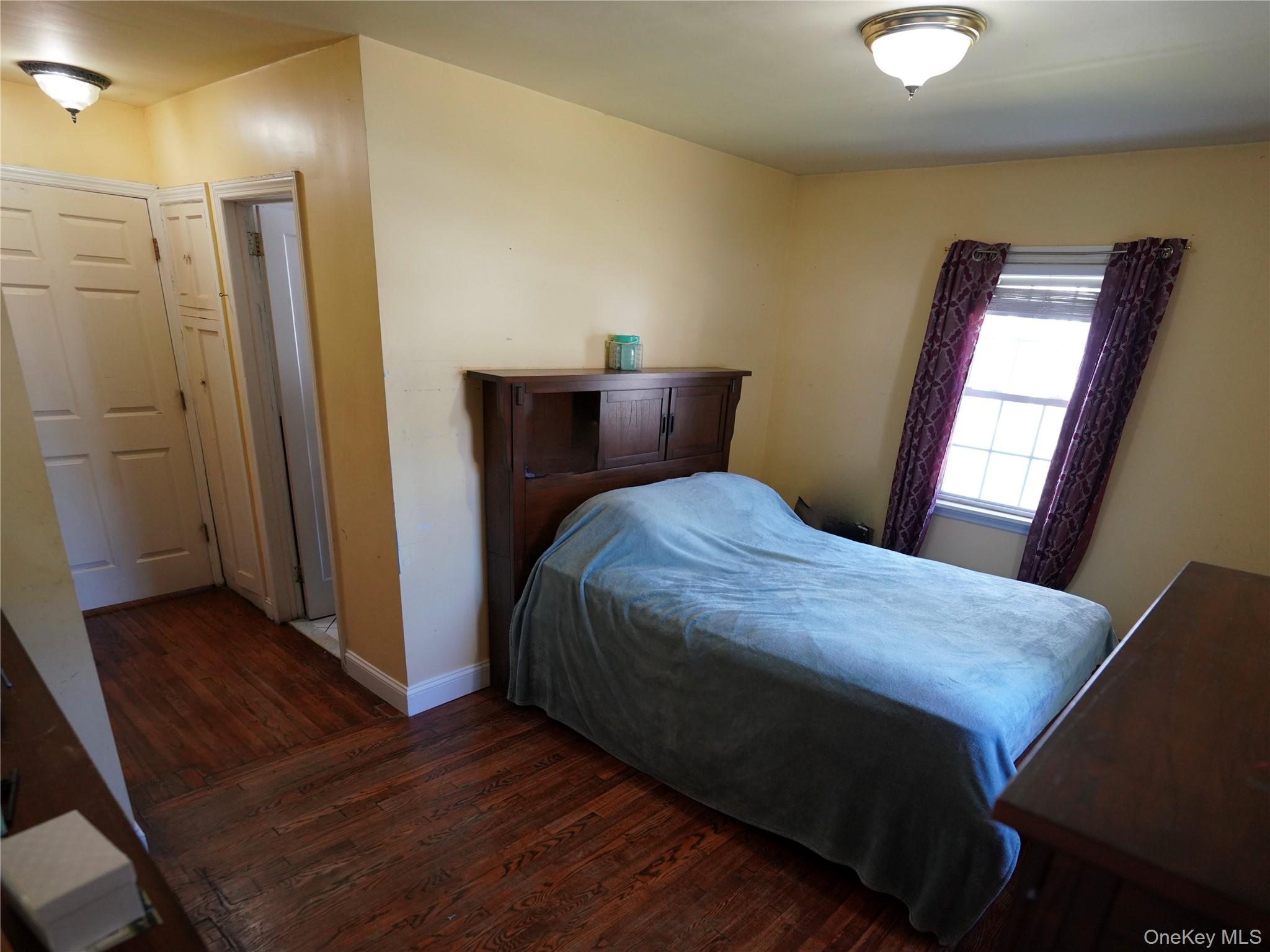 #16 photo, 495 Emerson Avenue, Baldwin , NY 11510