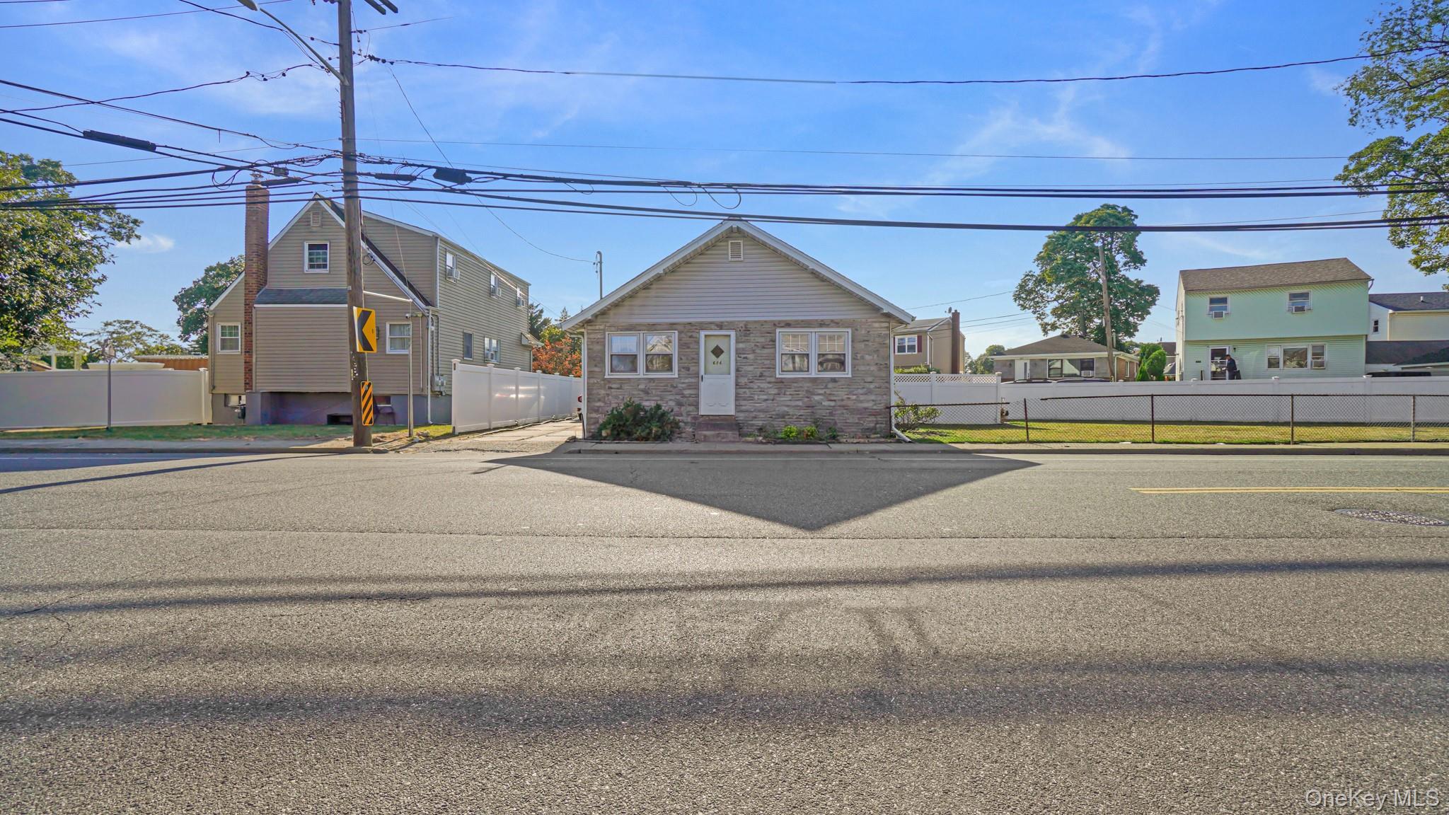 #2 photo, 616 Meachem Avenue, Elmont , NY 11003