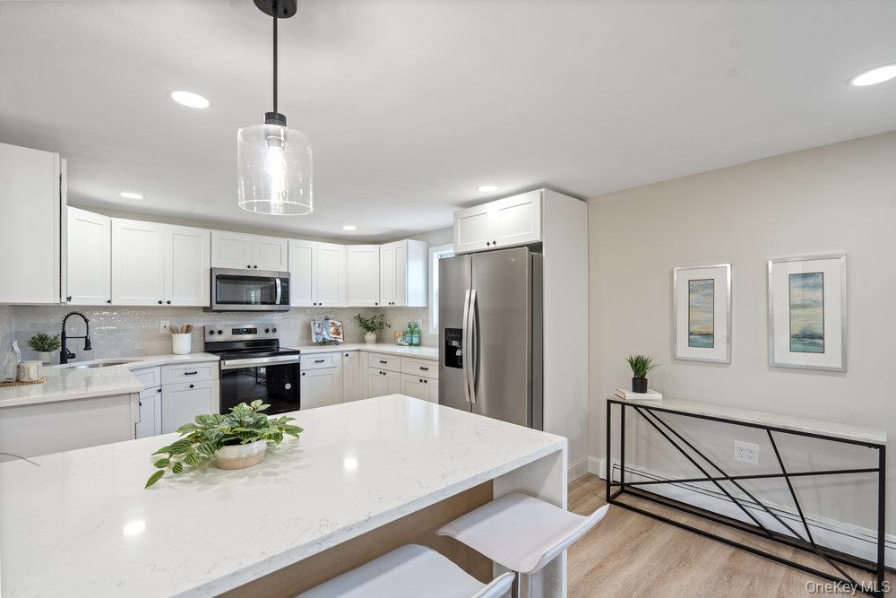 #13 photo, 47 Iroquois Avenue, Selden , NY 11784