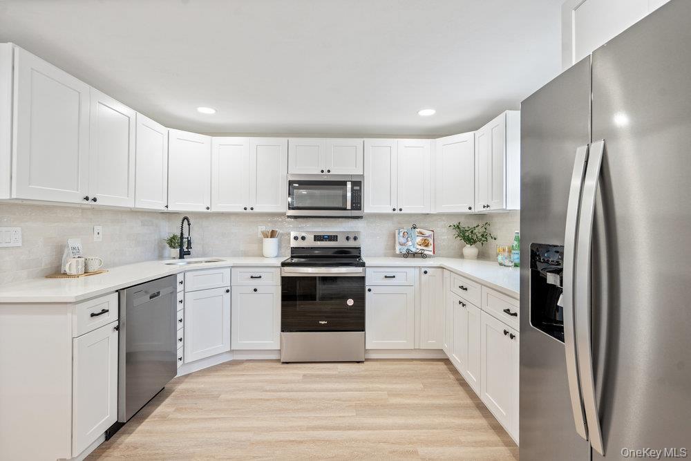 #17 photo, 47 Iroquois Avenue, Selden , NY 11784