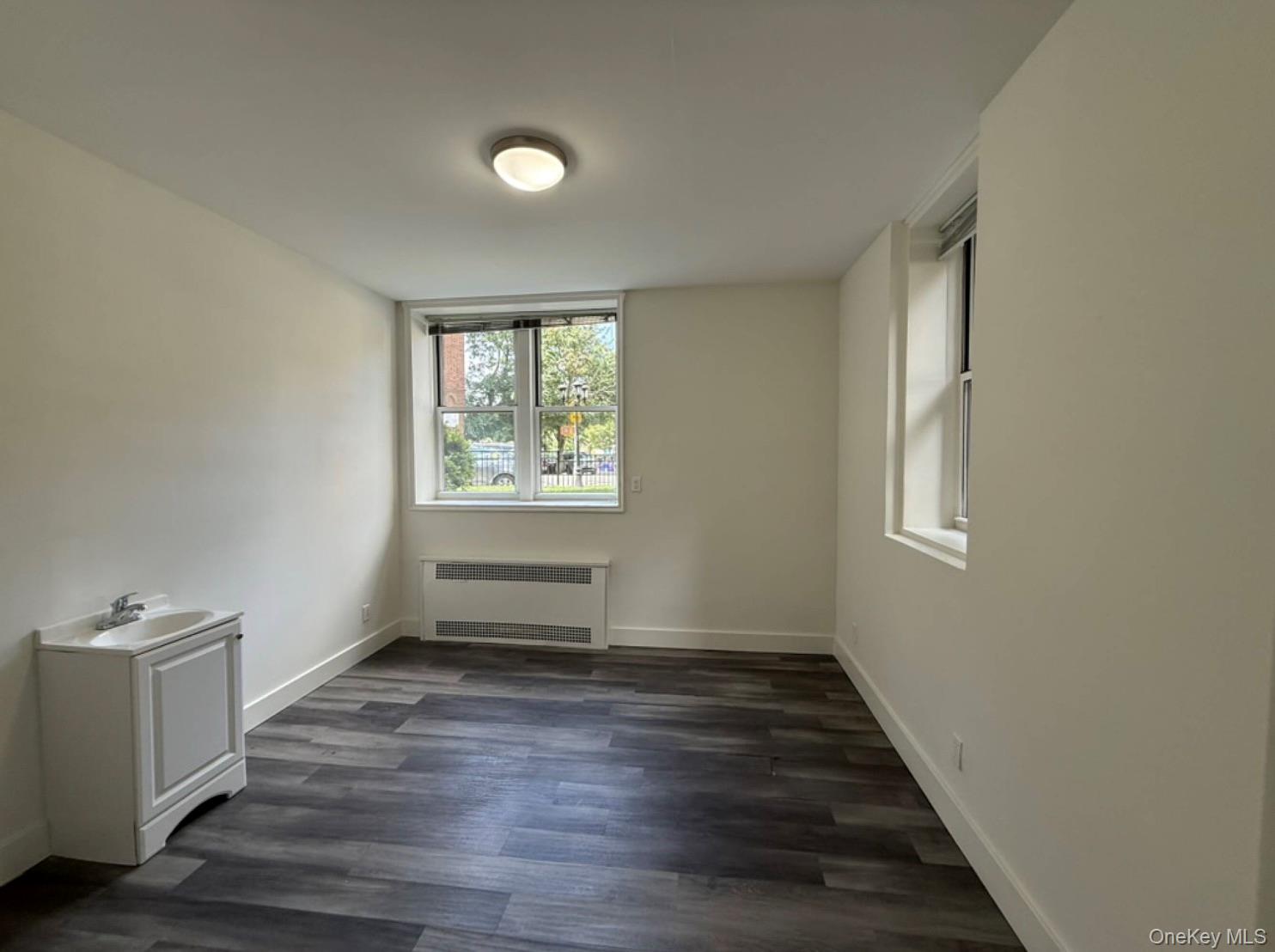 #3 photo, 7312 35th Avenue, クイーンズ区 Jackson Heights , NY 11372