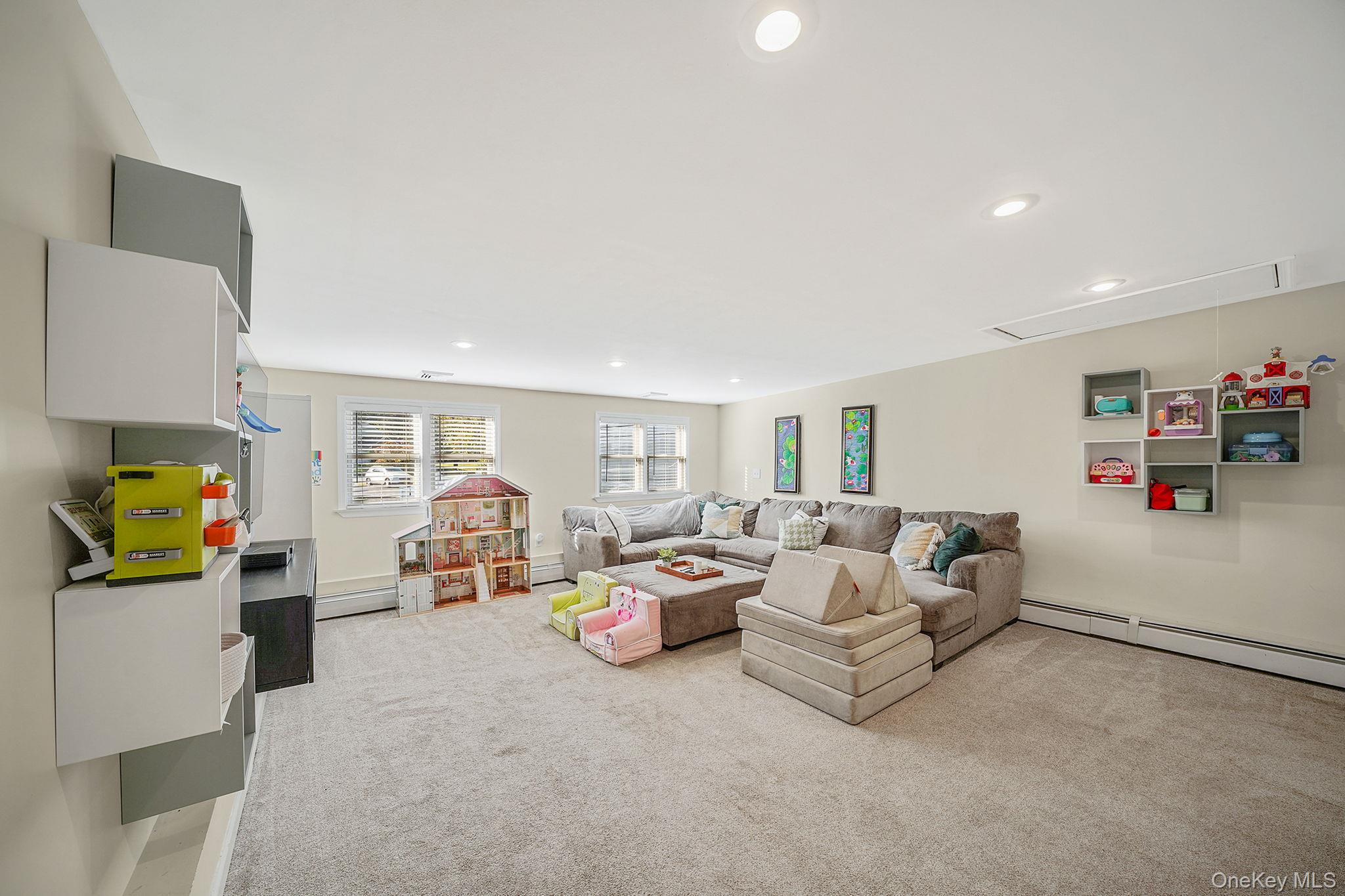 #13 photo, 9 Carston Street, Selden , NY 11784