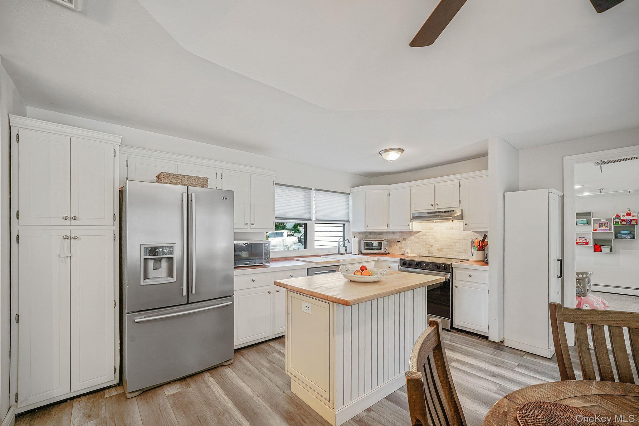 #8 photo, 9 Carston Street, Selden , NY 11784