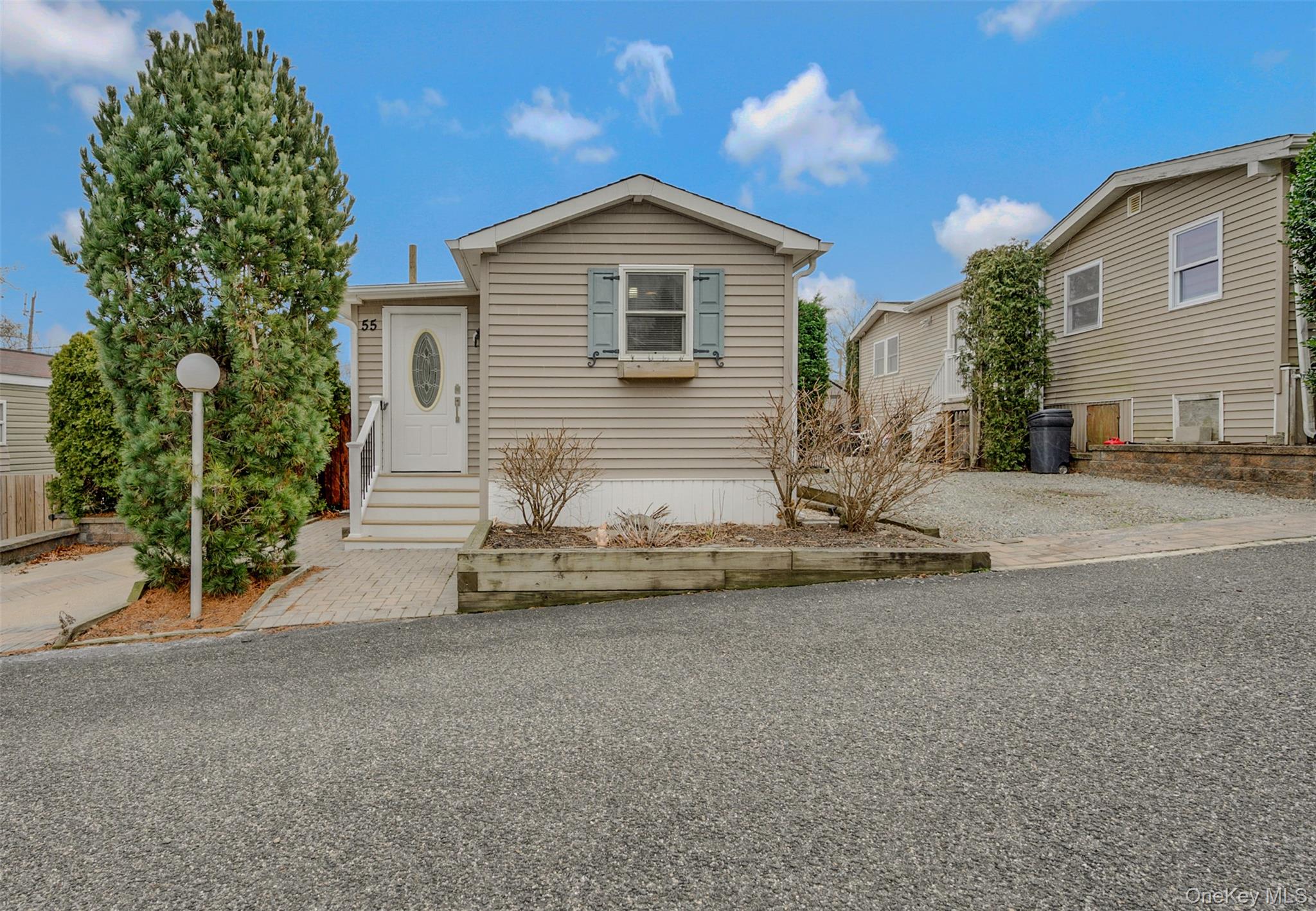 #1 photo, 1795-55 Osborne Avenue, Riverhead , NY 11901