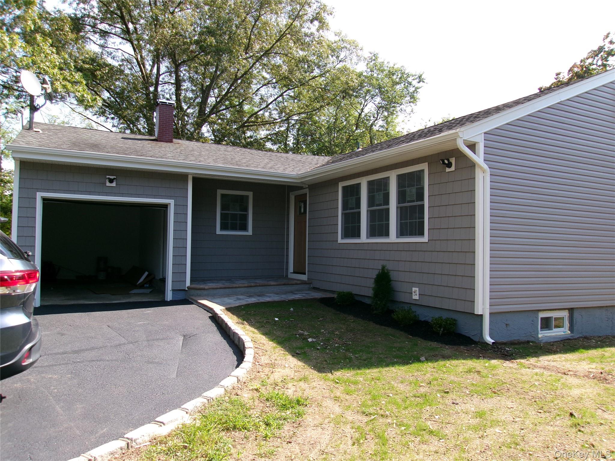 #18 photo, 1706 Spur Drive, サフォーク郡 Islip , NY 11751