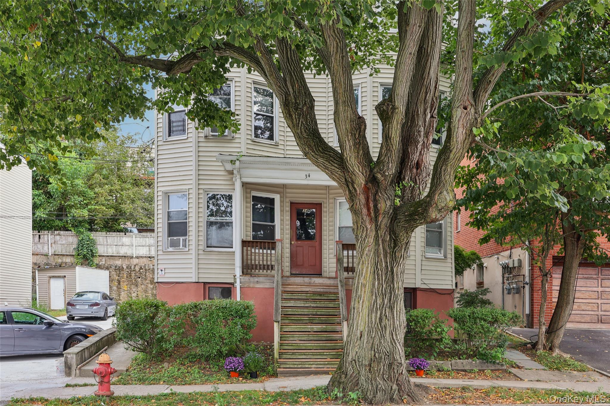 #1 photo, 34 Clarendon Avenue, Yonkers , NY 10701