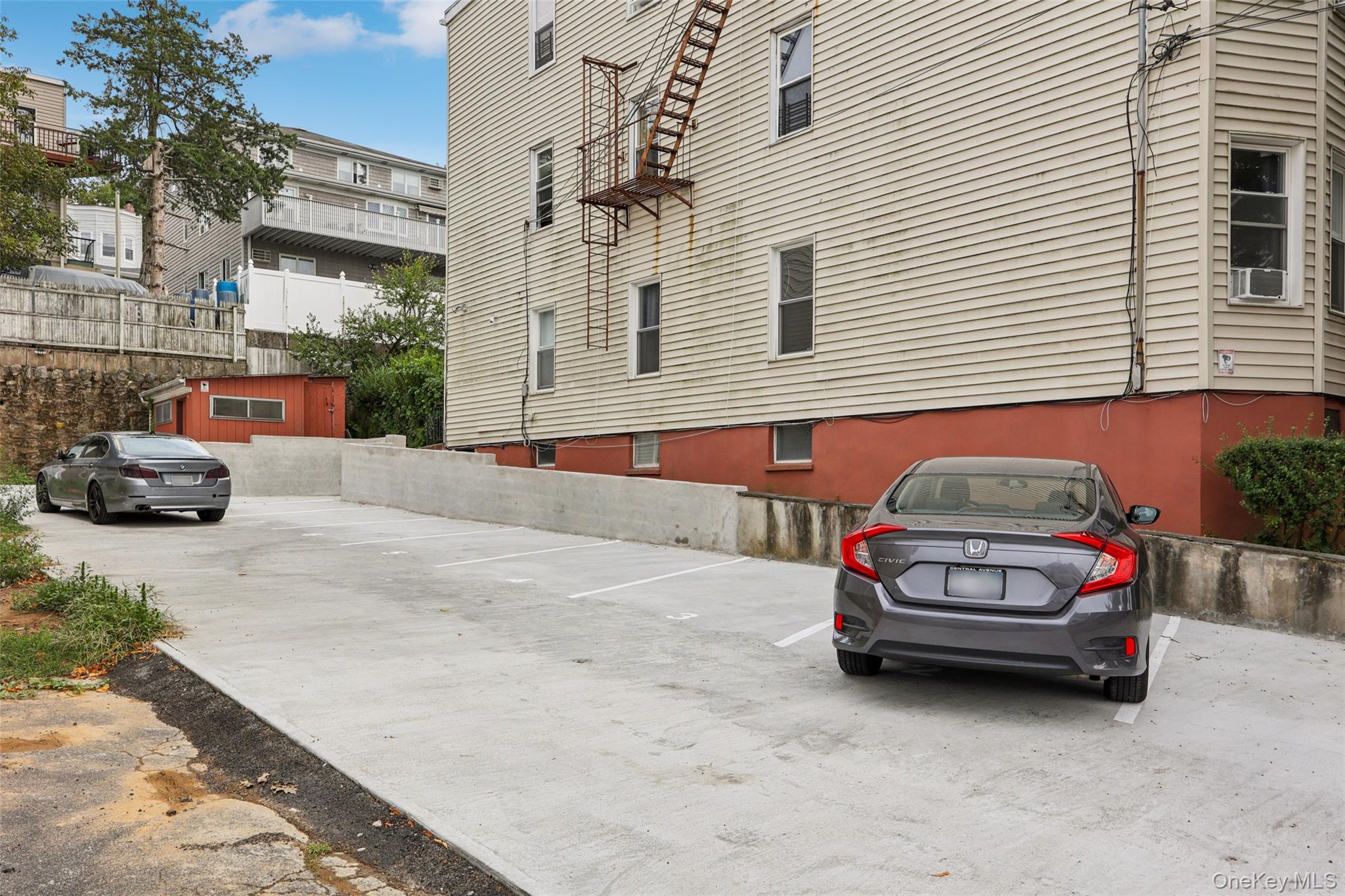 #11 photo, 34 Clarendon Avenue, Yonkers , NY 10701