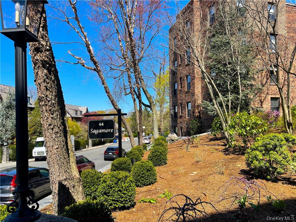 #18 photo, 64 Sagamore Road, Bronxville , NY 10708