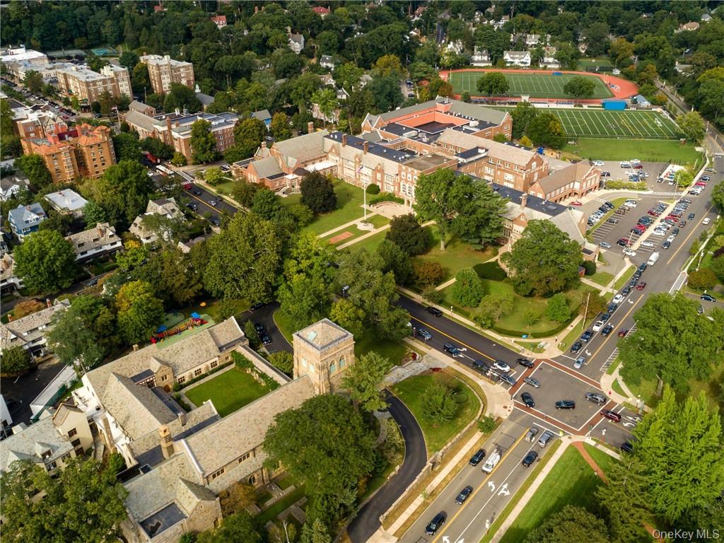 #19 photo, 64 Sagamore Road, Bronxville , NY 10708