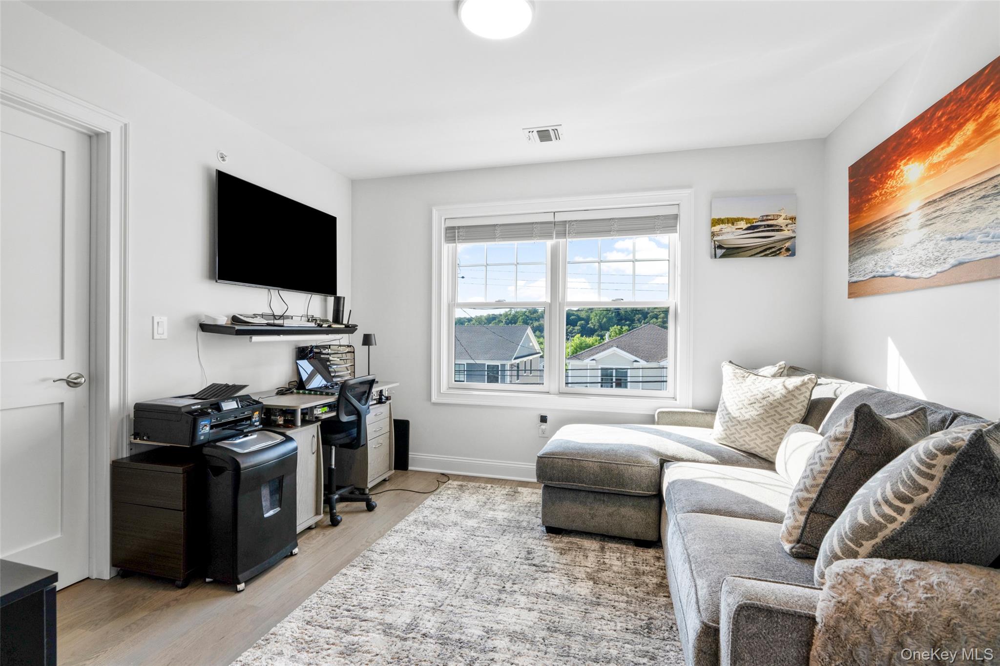 #14 photo, 194 Gainsborg Avenue, West Harrison , NY 10604