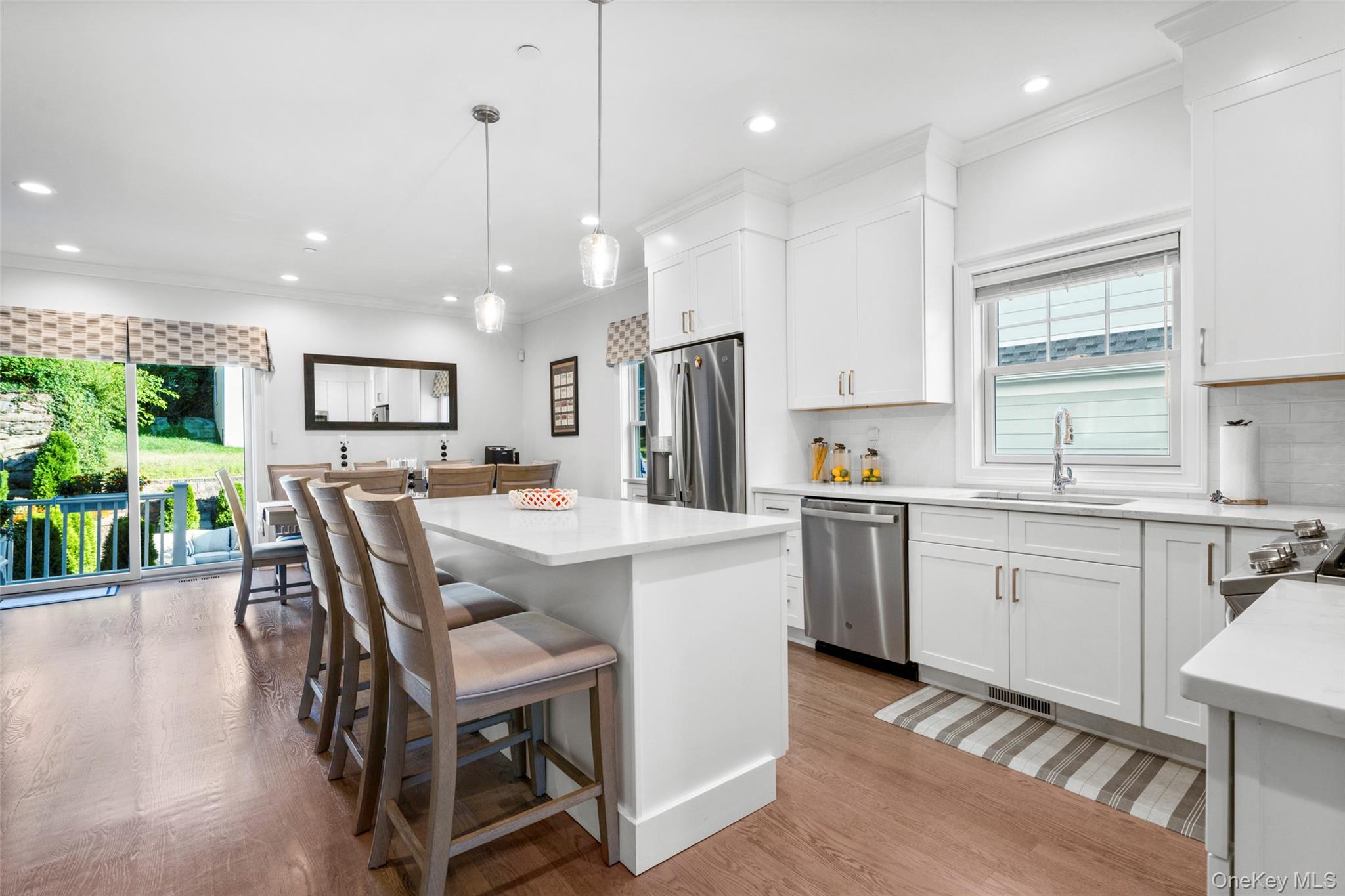 #6 photo, 194 Gainsborg Avenue, West Harrison , NY 10604