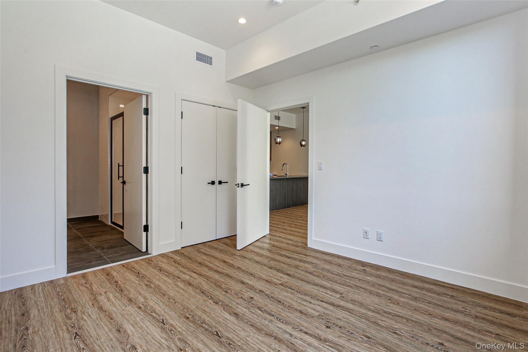 #10 photo, 39 Washington Avenue, Pleasantville , NY 10570