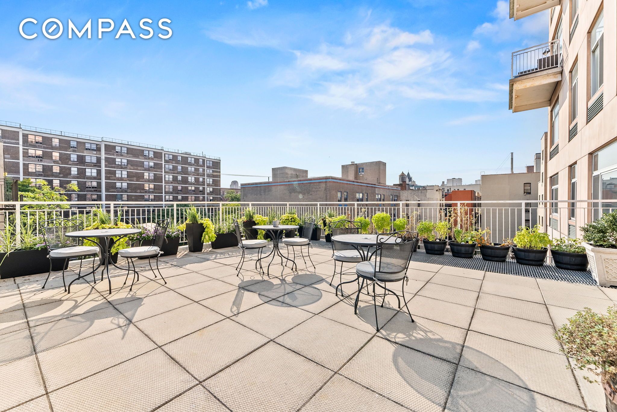 #13 photo, 106 W 116th Street, マンハッタン Harlem , NY 10026