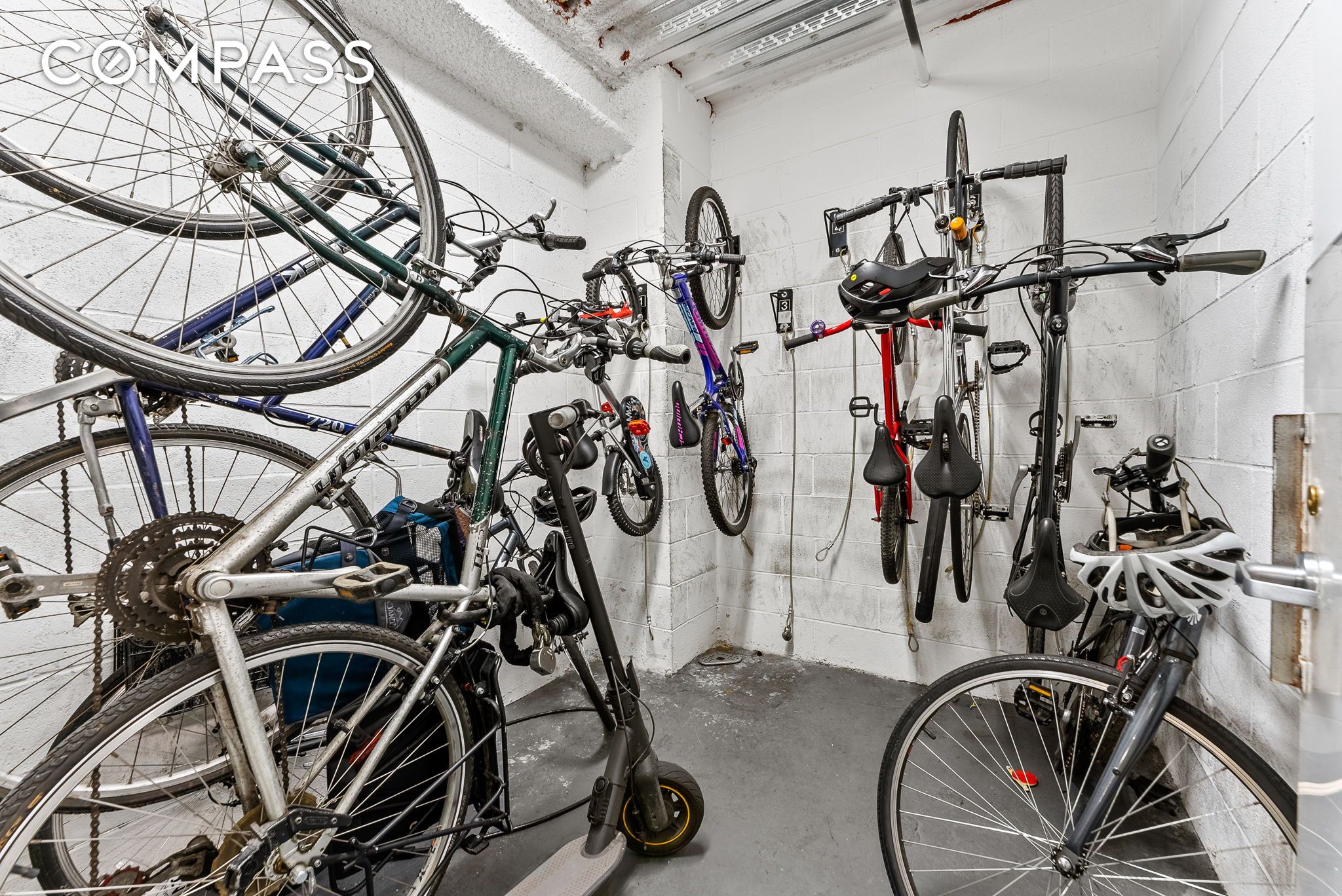 #15 photo, 106 W 116th Street, マンハッタン Harlem , NY 10026