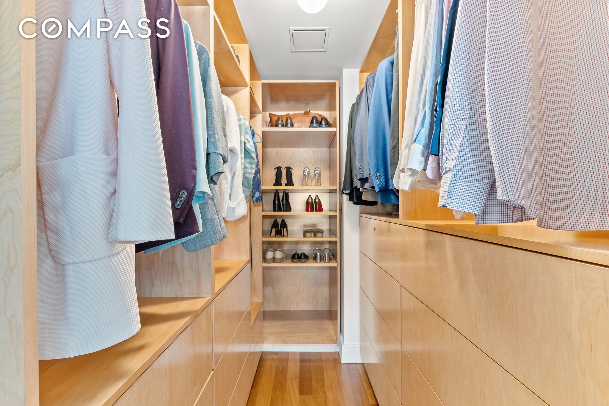 #9 photo, 106 W 116th Street, マンハッタン Harlem , NY 10026