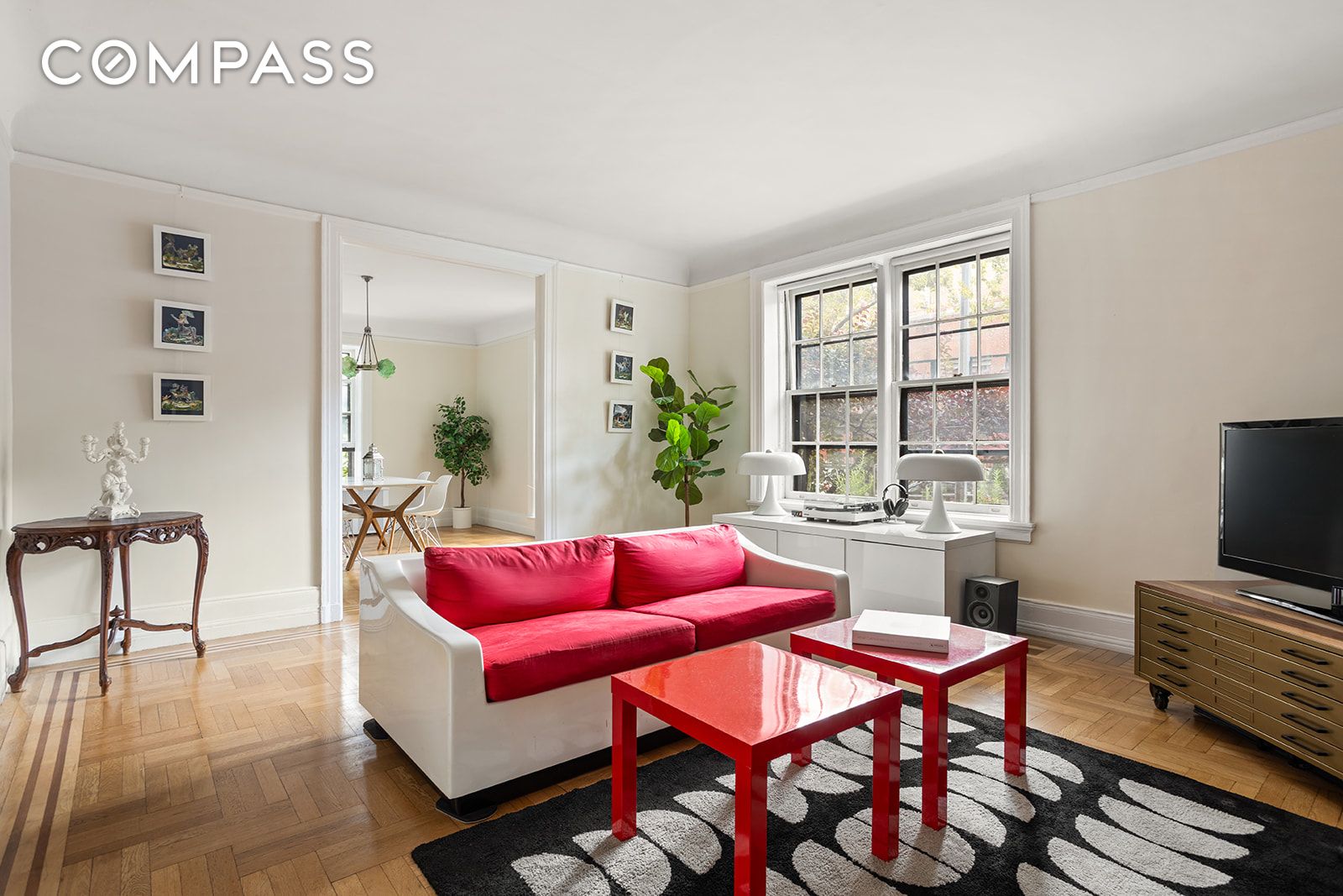 #1 photo, 33-39 80th Street, クイーンズ区 Jackson Heights , NY 11372