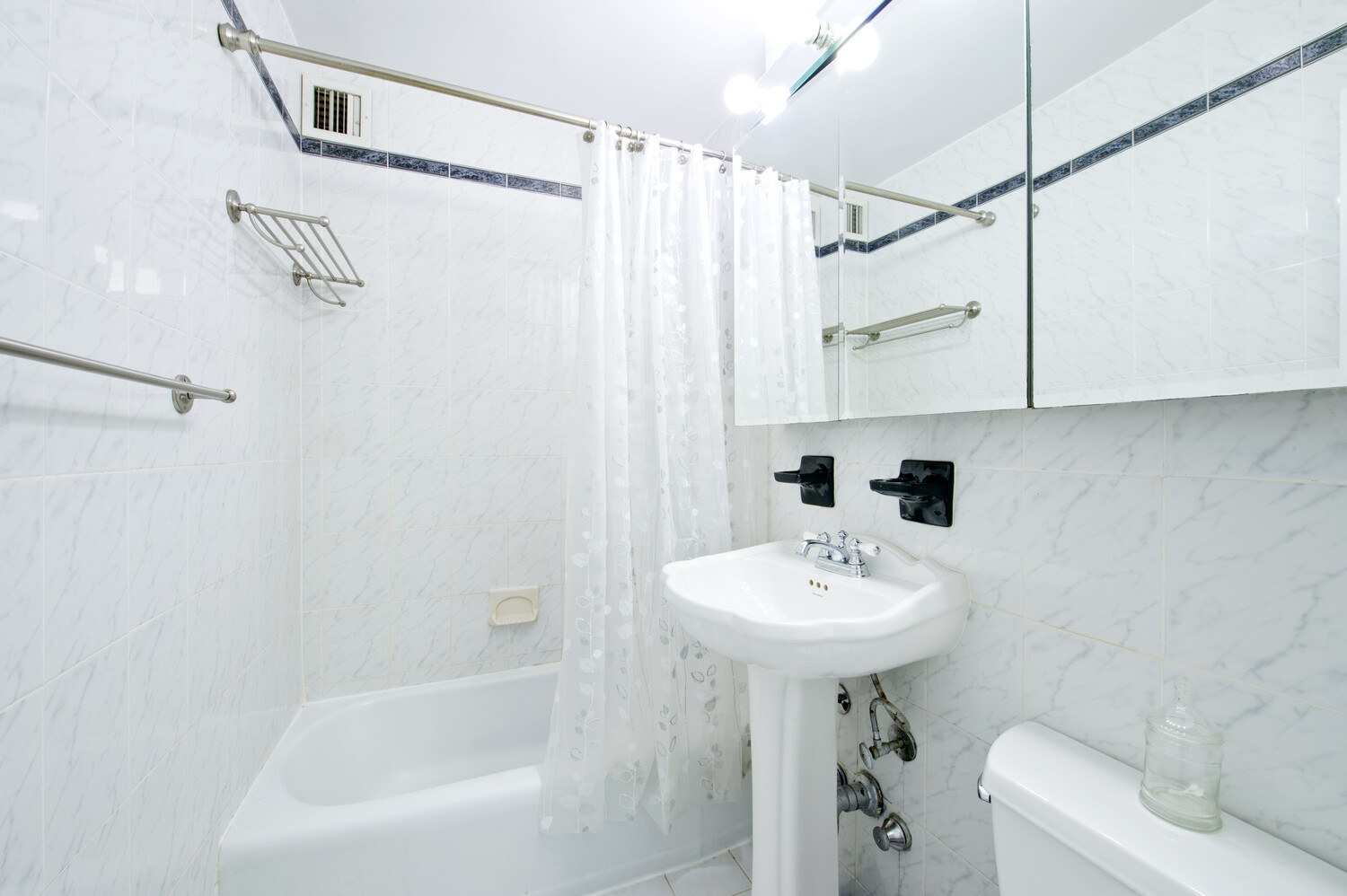 #5 photo, 5700 ARLINGTON Avenue, ブロンクス区 North Riverdale , NY 10471