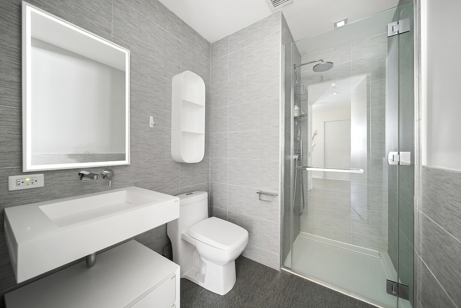 #10 photo, 302 E 96TH Street, マンハッタン Yorkville , NY 10128