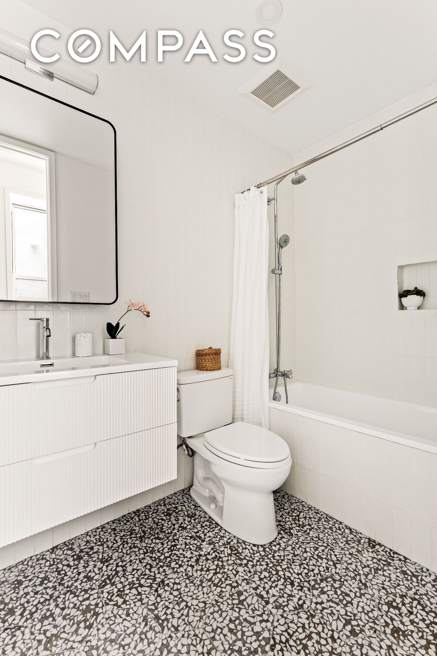 #9 photo, 744 Park Place, ブルックリン区 Crown Heights , NY 11216