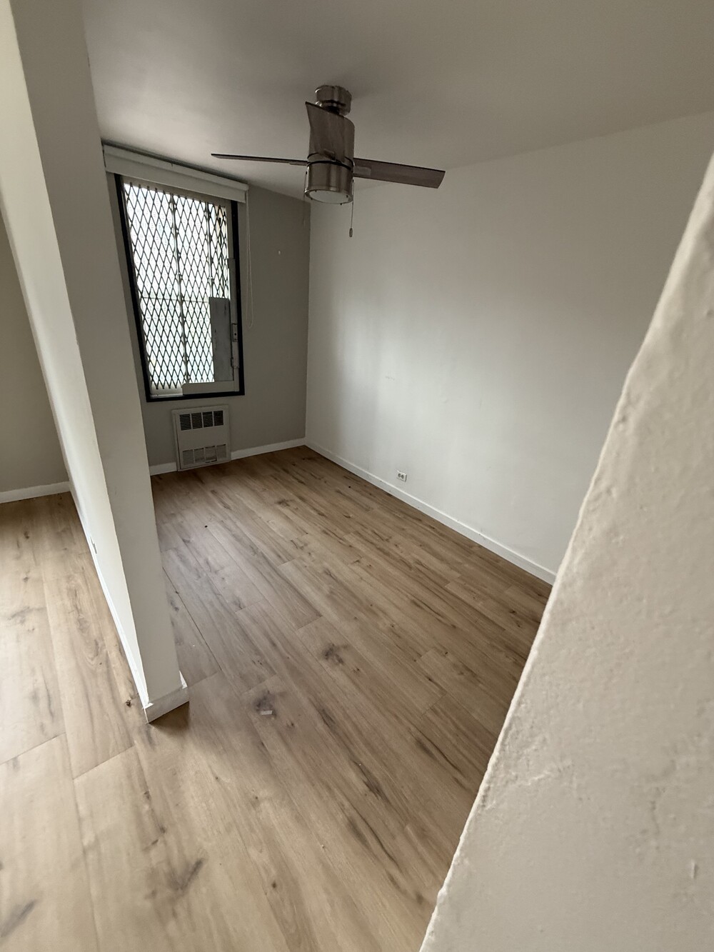 #3 photo, 3901 NOSTRAND Avenue, ブルックリン区 Sheepshead Bay , NY 11235