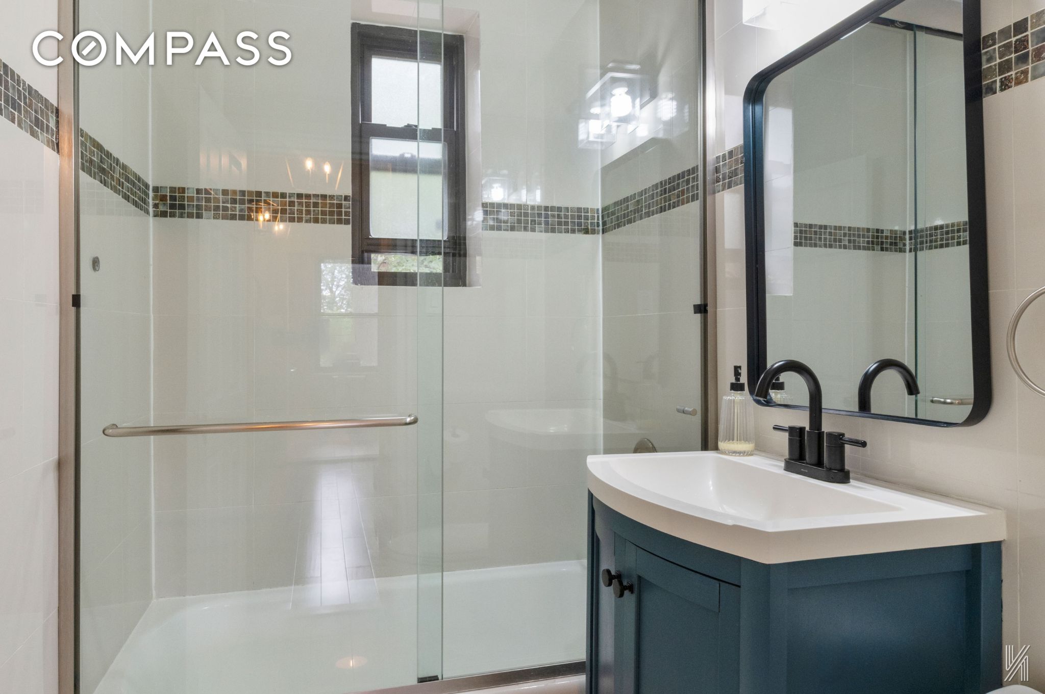 #15 photo, 22-31 77th Street, Astoria , NY 11370