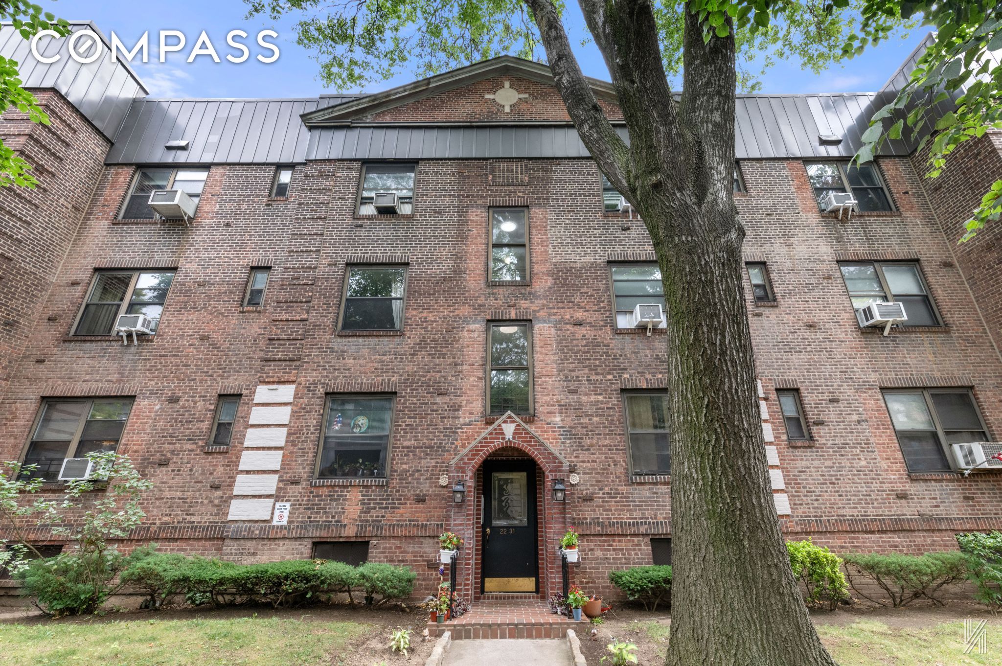 #16 photo, 22-31 77th Street, Astoria , NY 11370