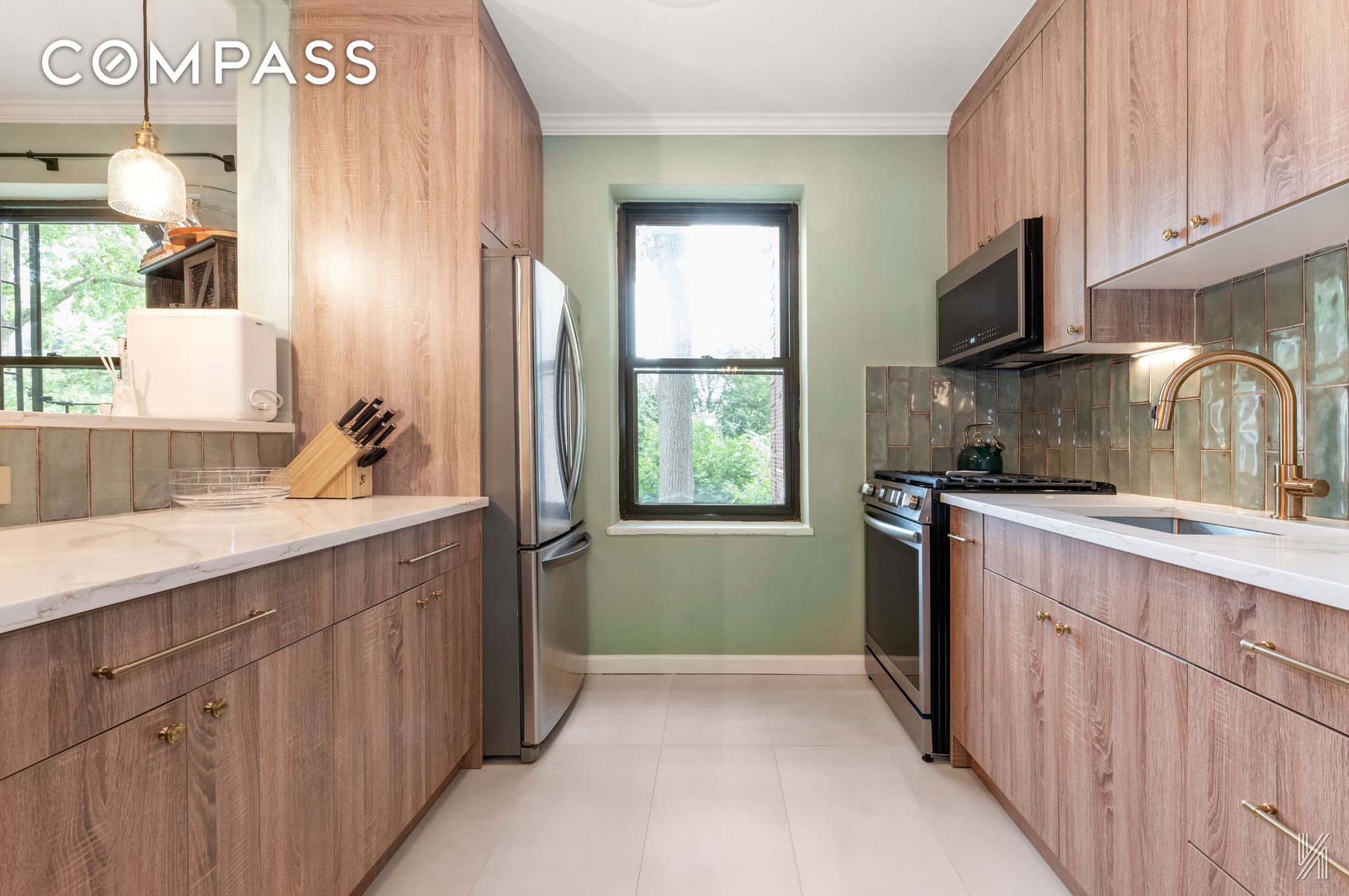 #8 photo, 22-31 77th Street, Astoria , NY 11370