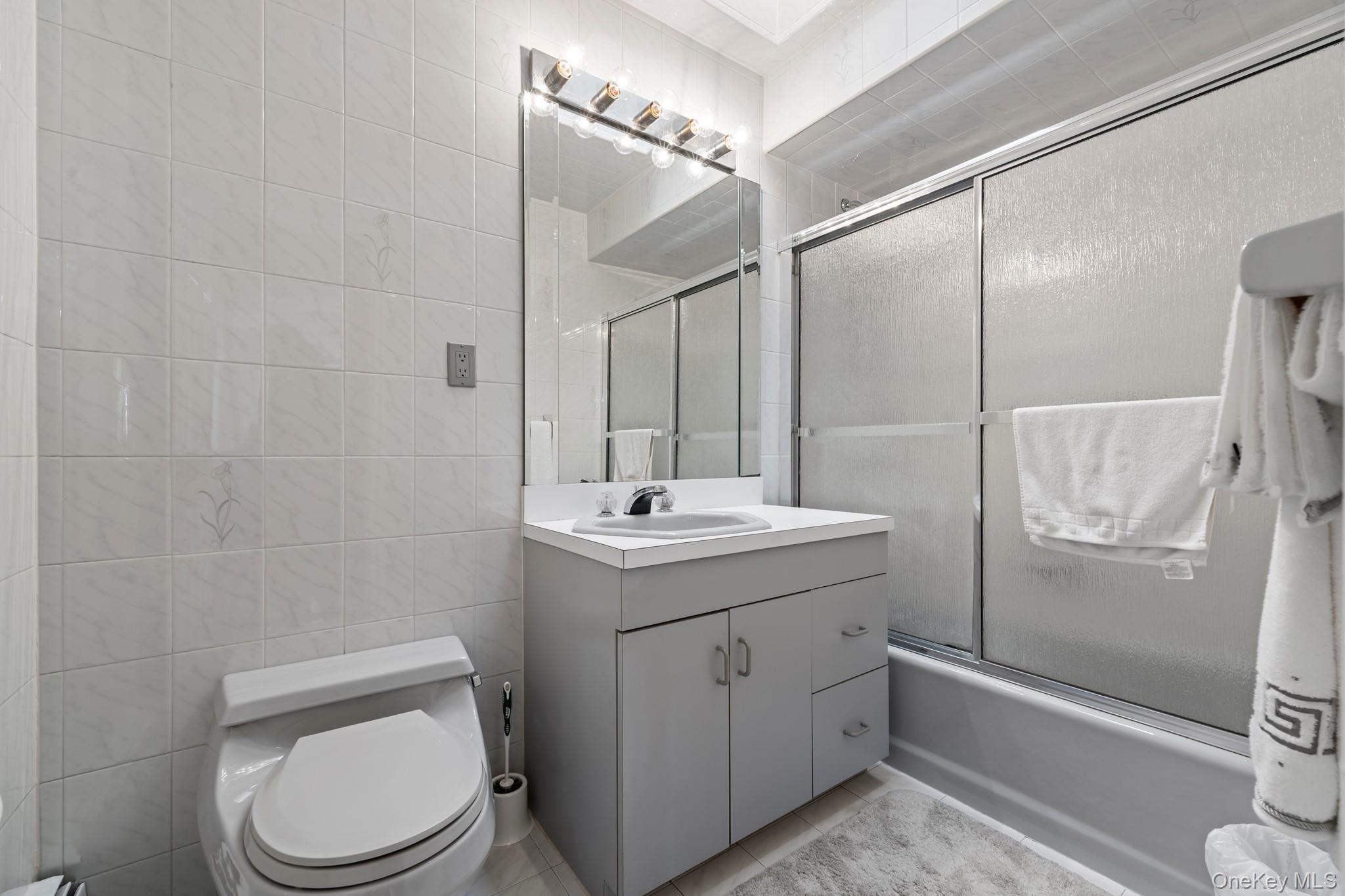 #19 photo, 6973 Juniper Boulevard, Middle Village , NY 11379