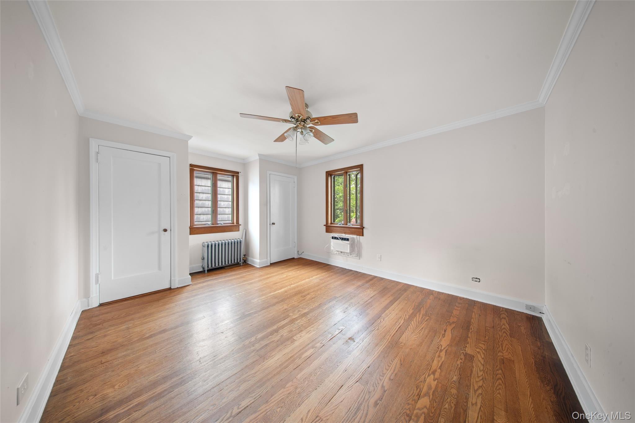 #6 photo, 47-69 195th Street, Flushing , NY 11358