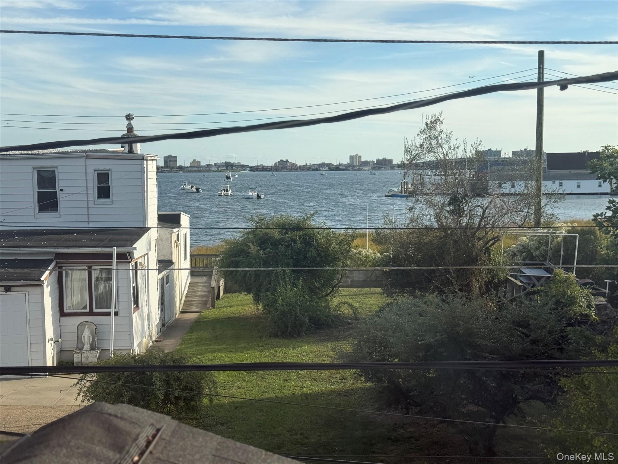 #2 photo, 815 Walton Road, クイーンズ区 Broad Channel , NY 11693