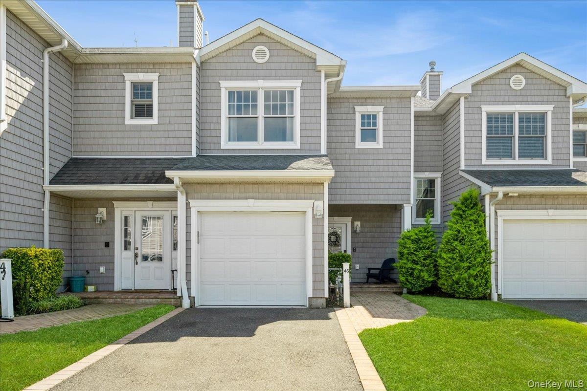 #1 photo, 46 Ocean Watch Court, नासाउ काउंटी Freeport , NY 11520